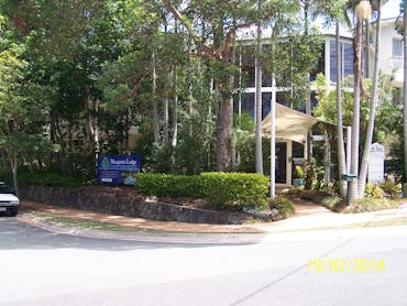 front entrance to Macquarie Lodge Noosa