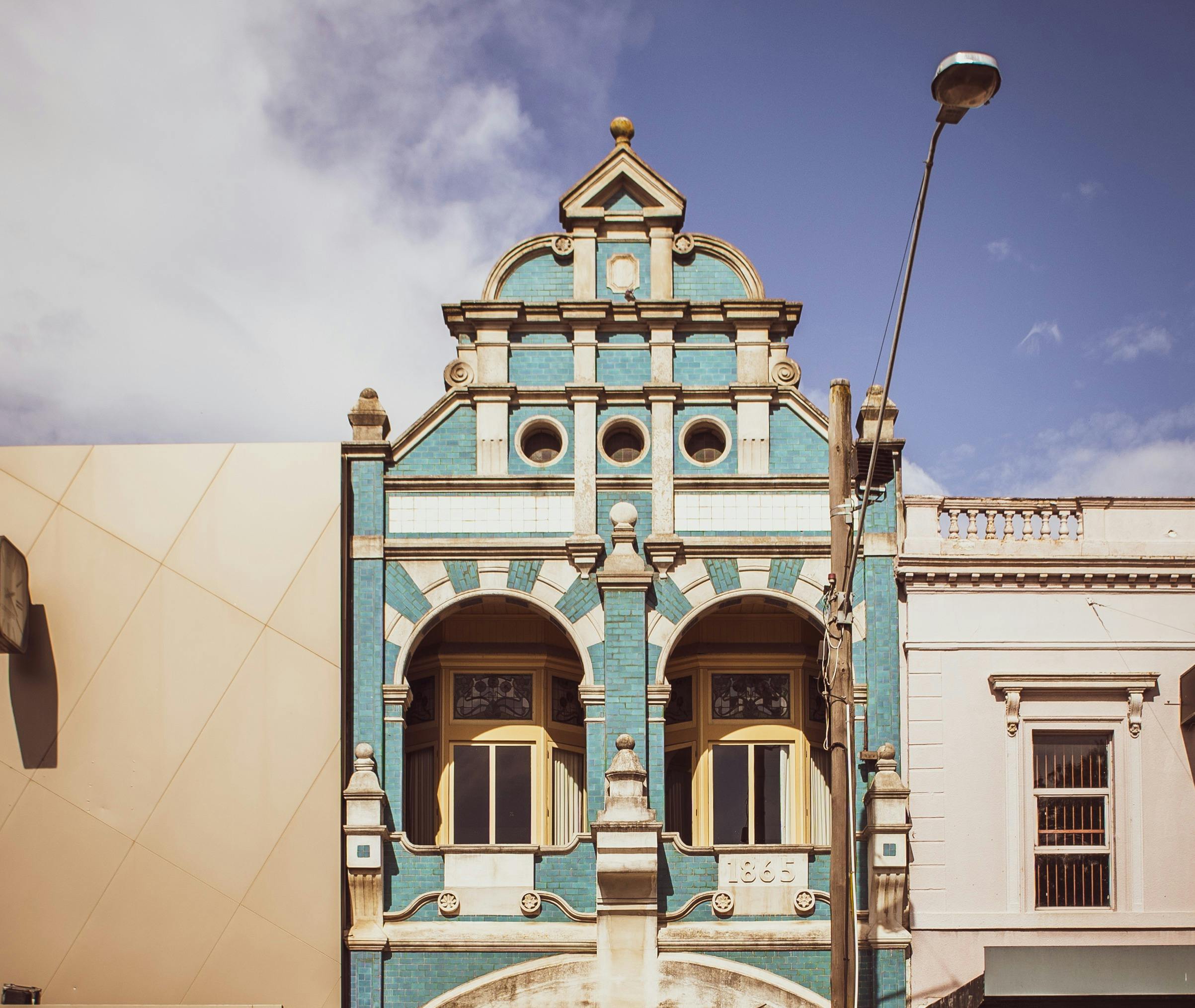 Self-guided culture walk