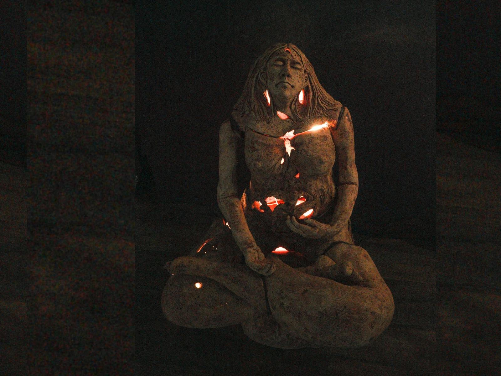 Lee-Anne Peters' - Light Shining from within lamp - ceramics - major work