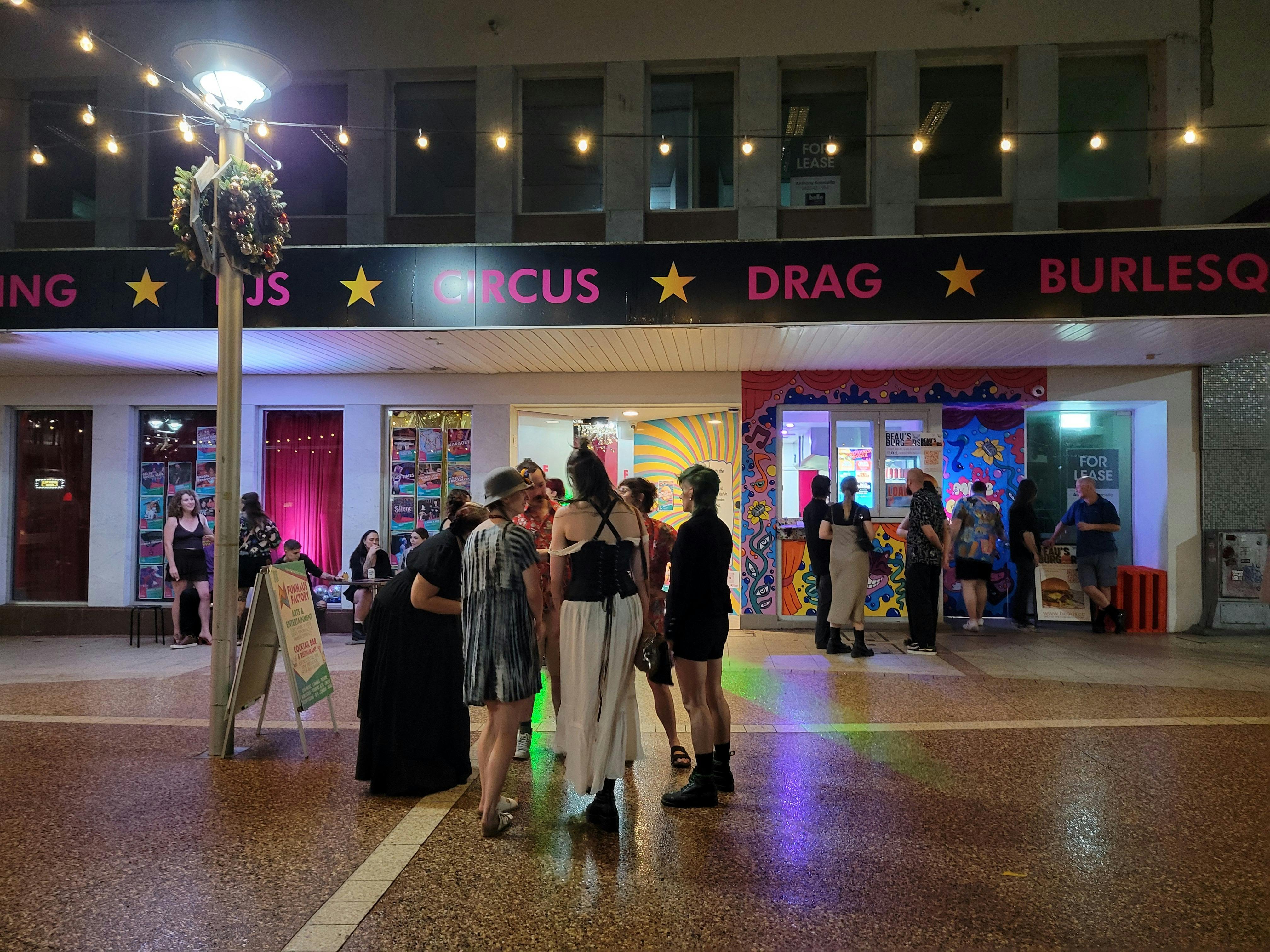 Draußen in der Nacht