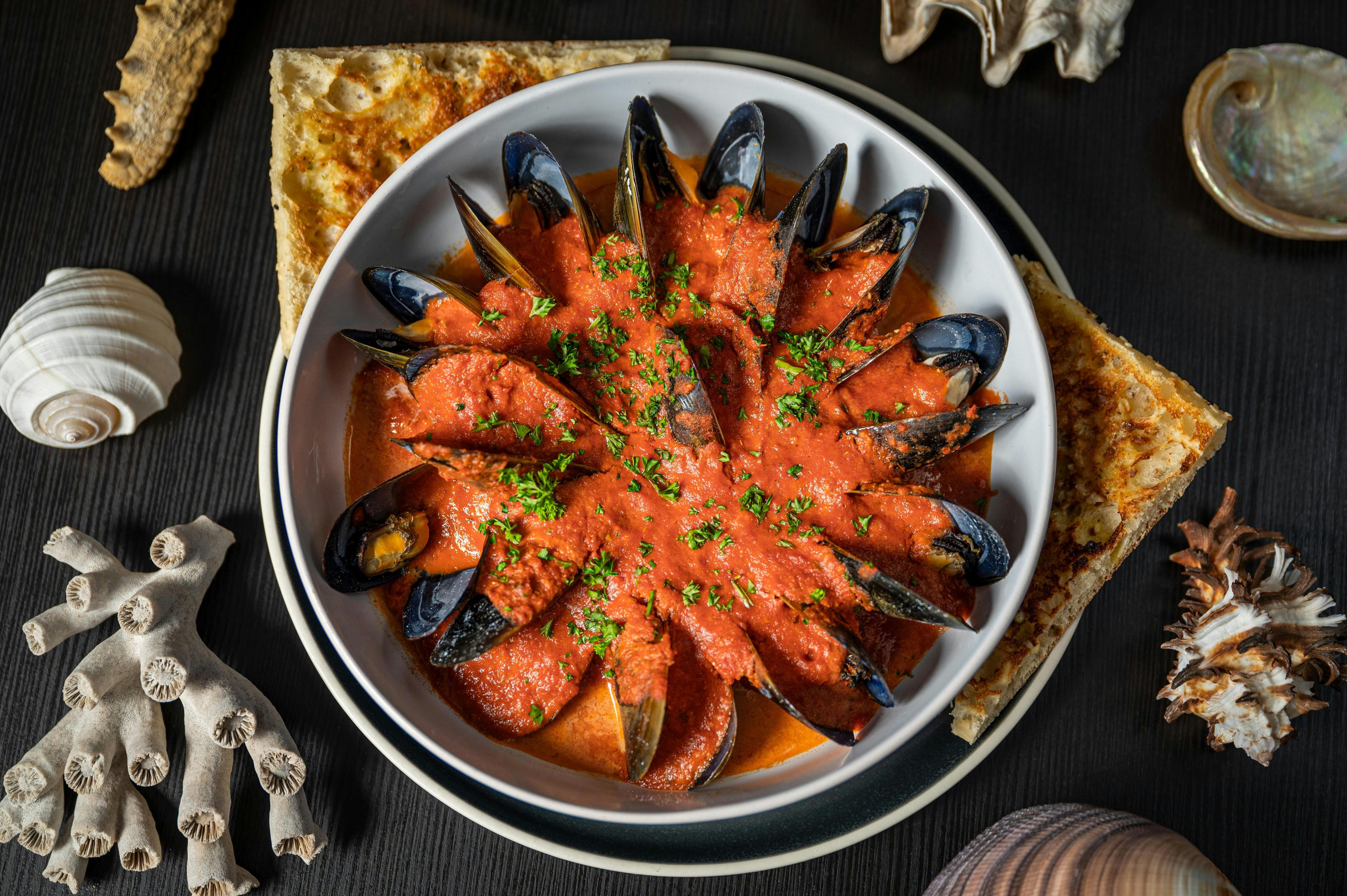 Italian Mussel Pot