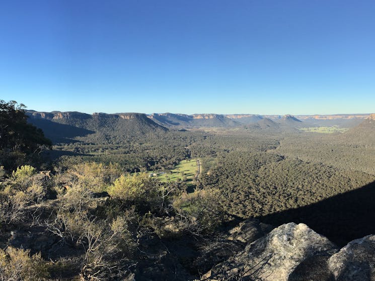 View over the Wolgan Valley