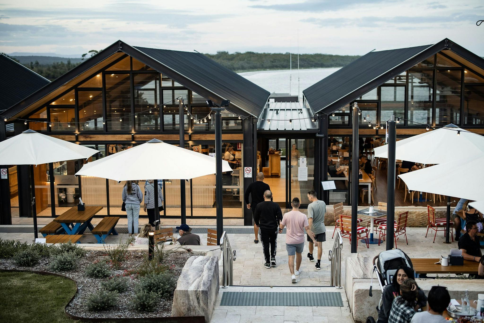 Pavilion Bar & Kitchen overlooking Jervis Bay