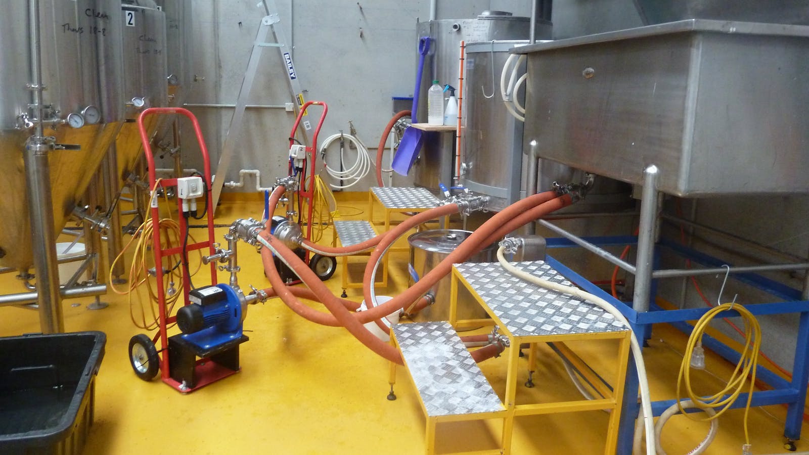 Cubby Haus Brewing - Brewery and Bar