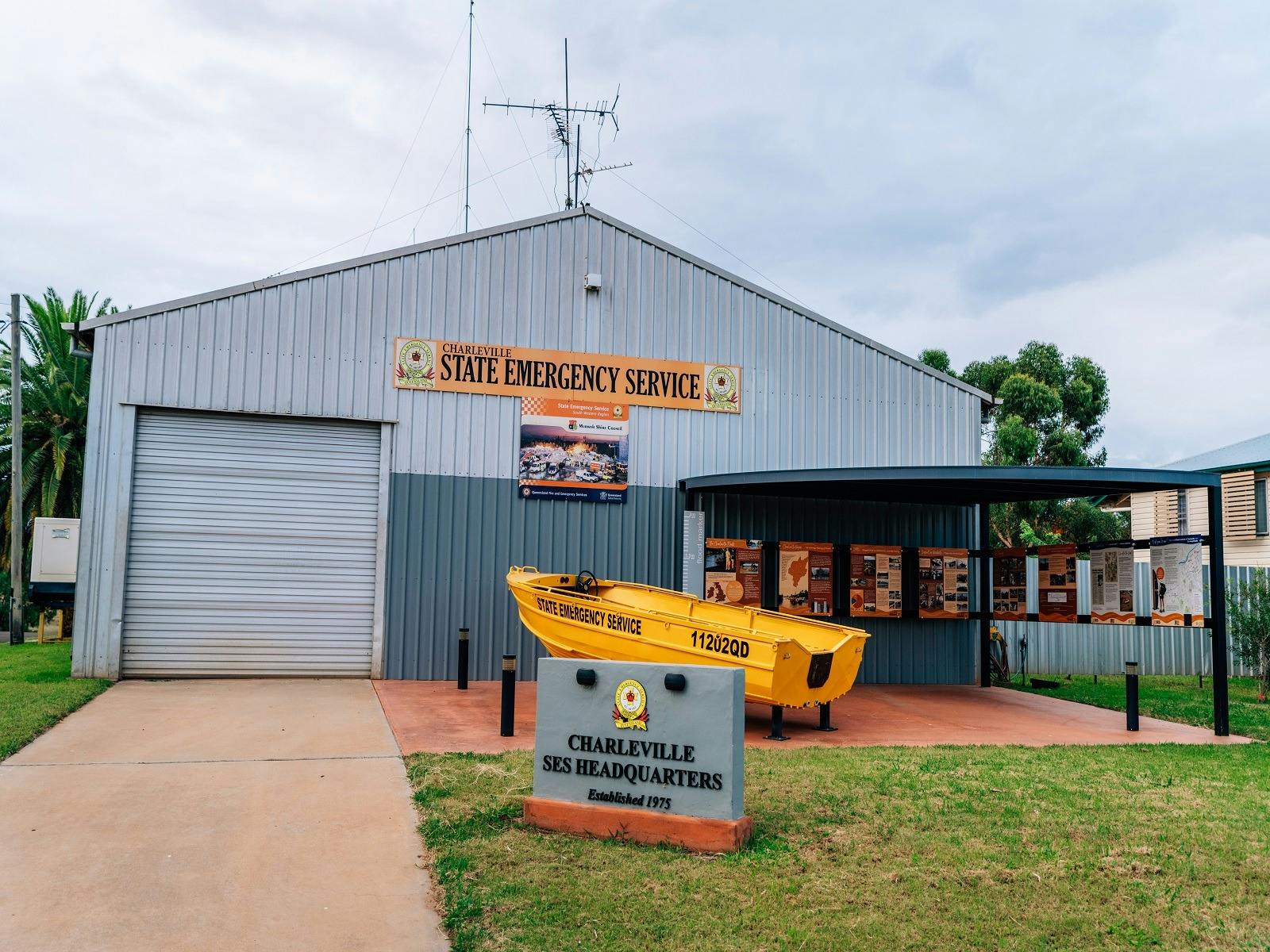 Charleville SES Shed - Flood Display