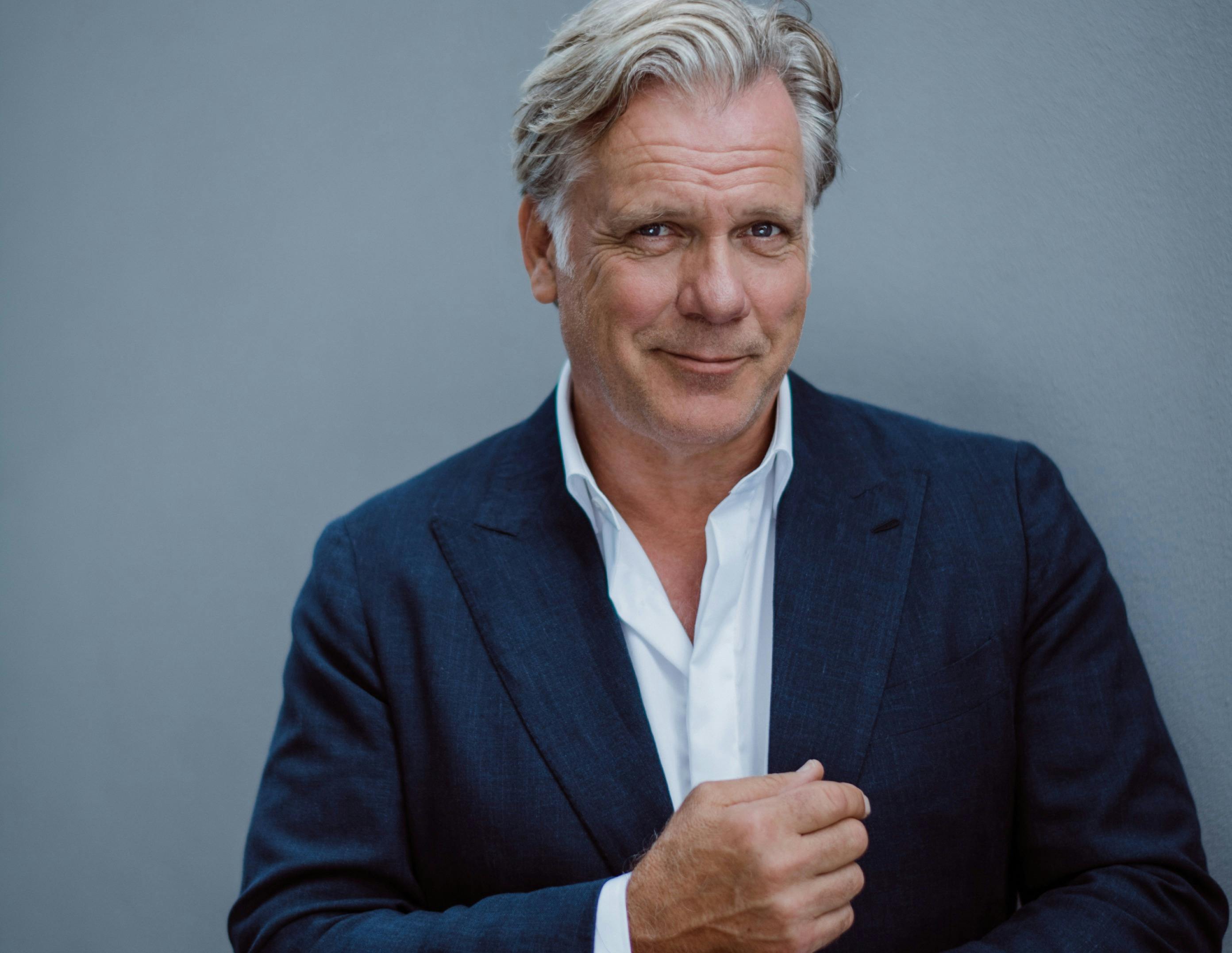 Erik Thomson stars at Noosa Alive Festival