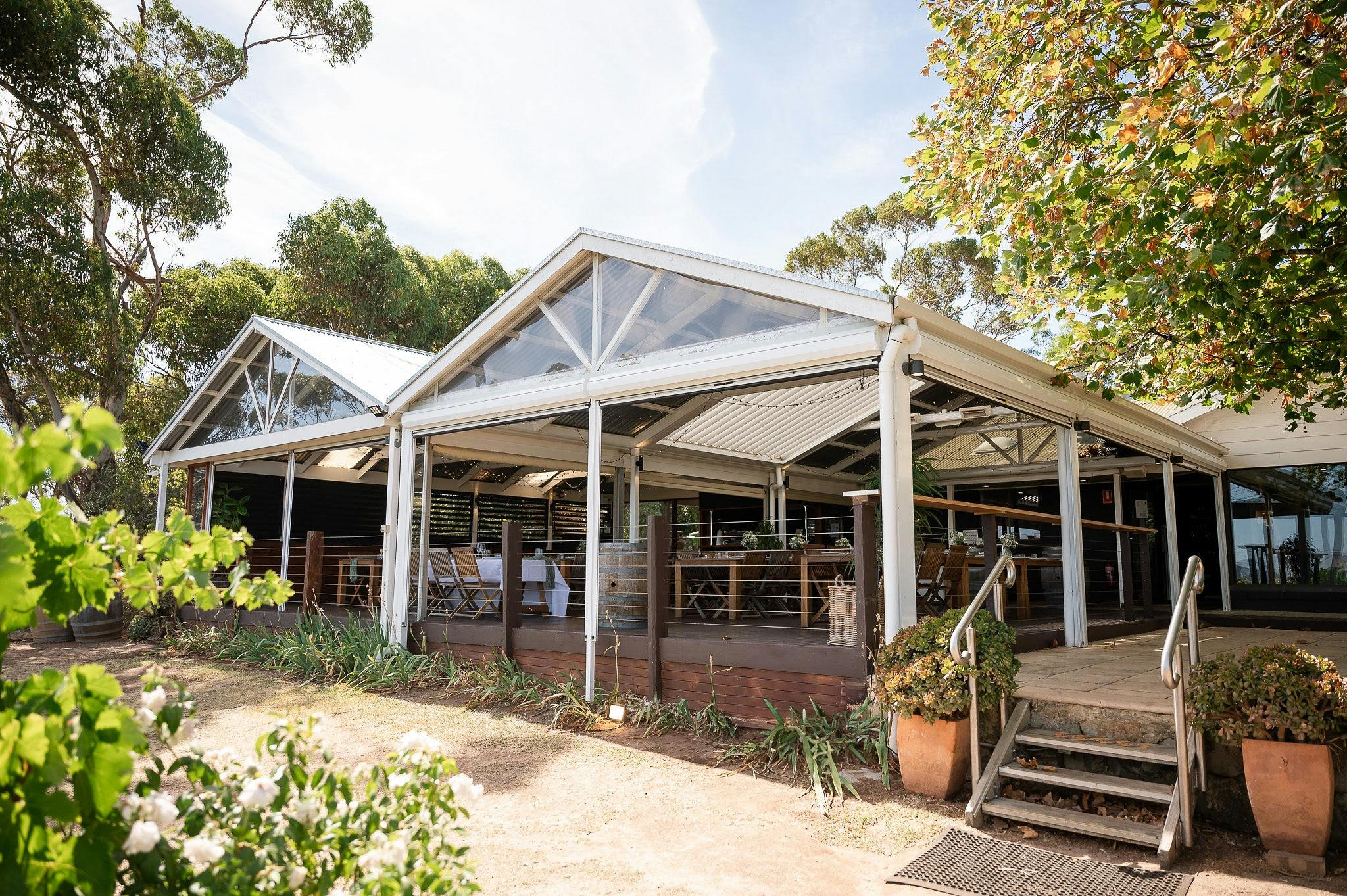 Alfresco at Beach Road Wines