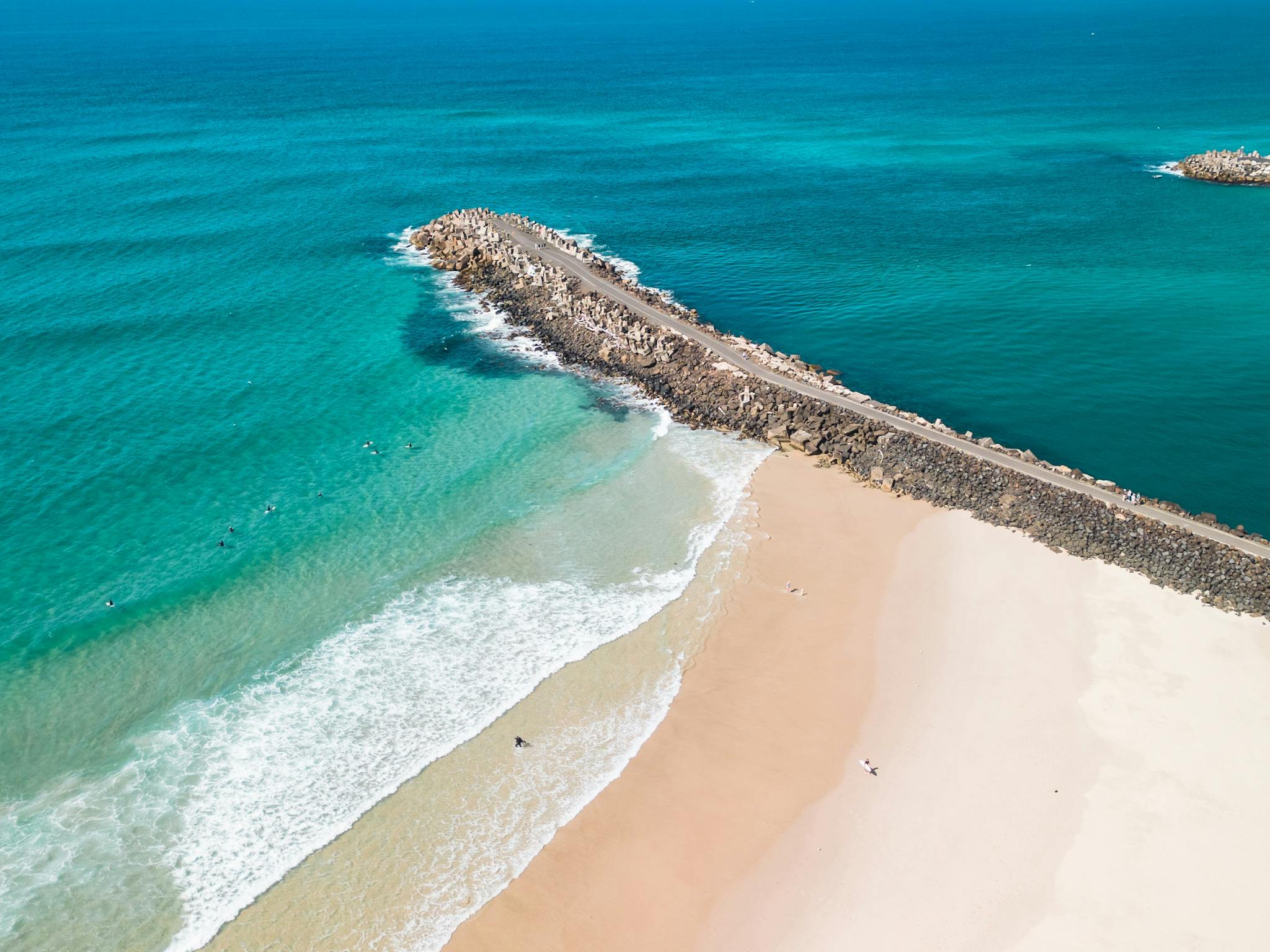 Lighthouse Beach North Wall
