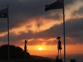 Sunrise at Flinders & Freycinet Lookout