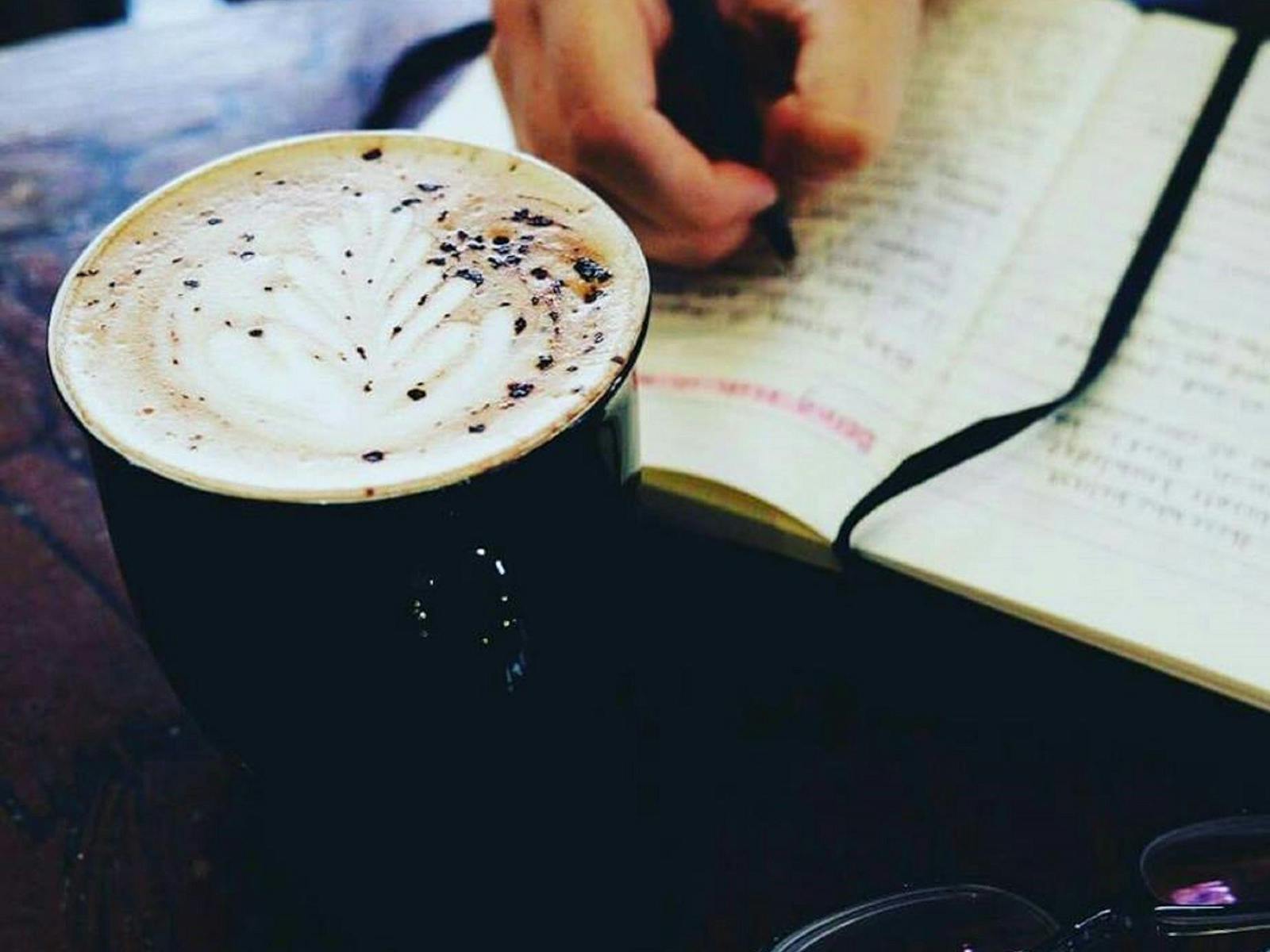 Gloria Jean's