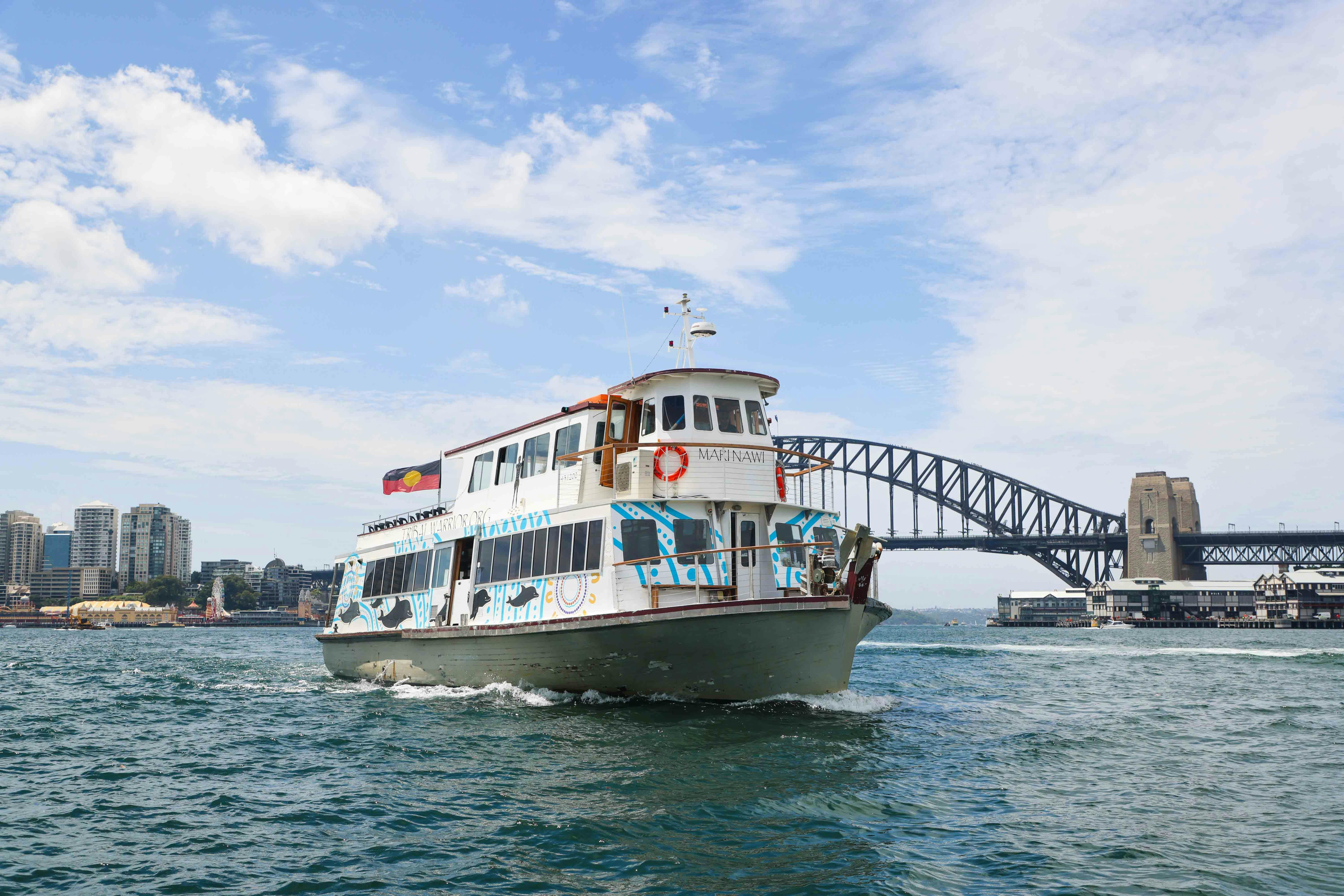 Mari Nawi on the Harbour