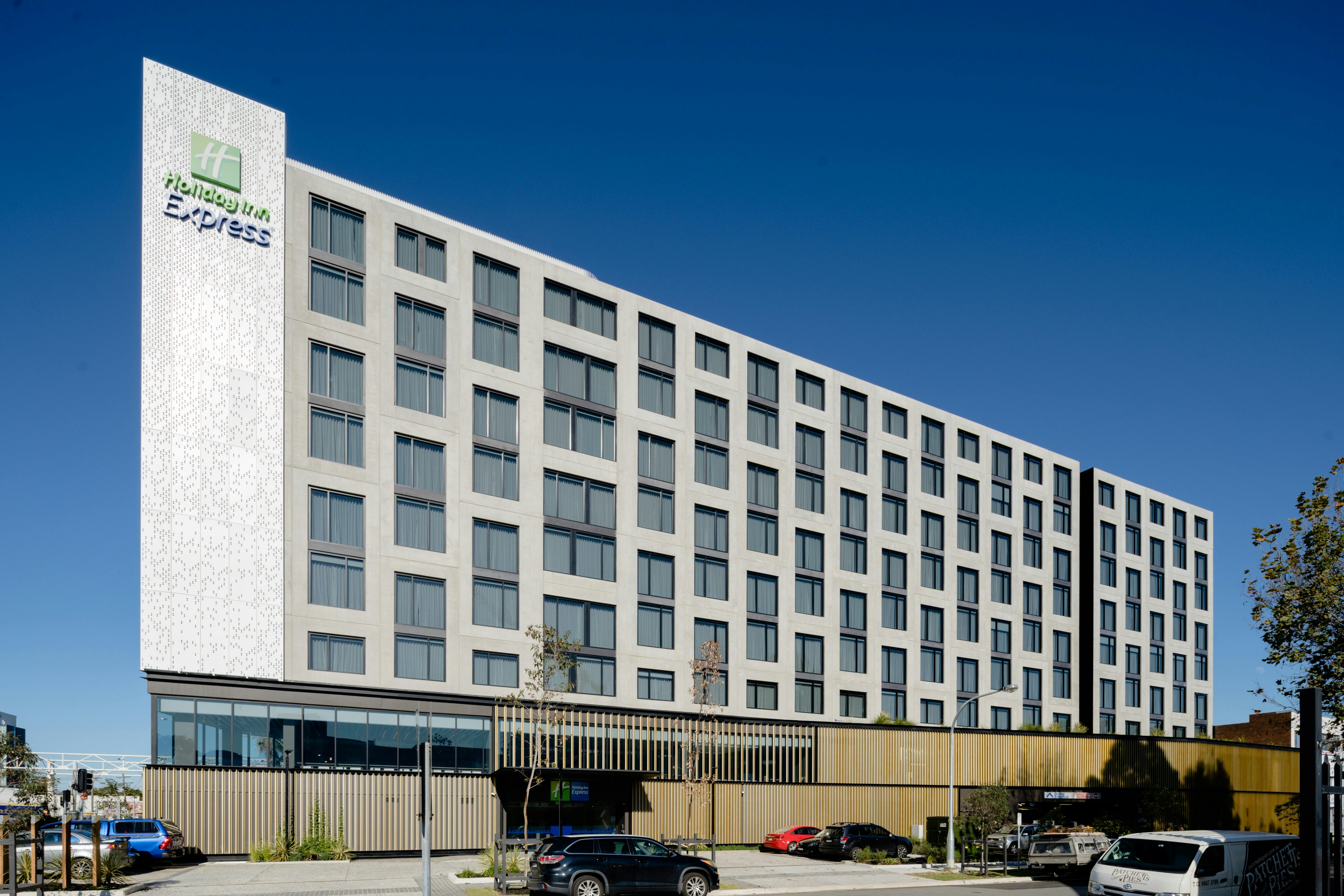 Holiday Inn Express Sydney Airport Sydney, Australia Official