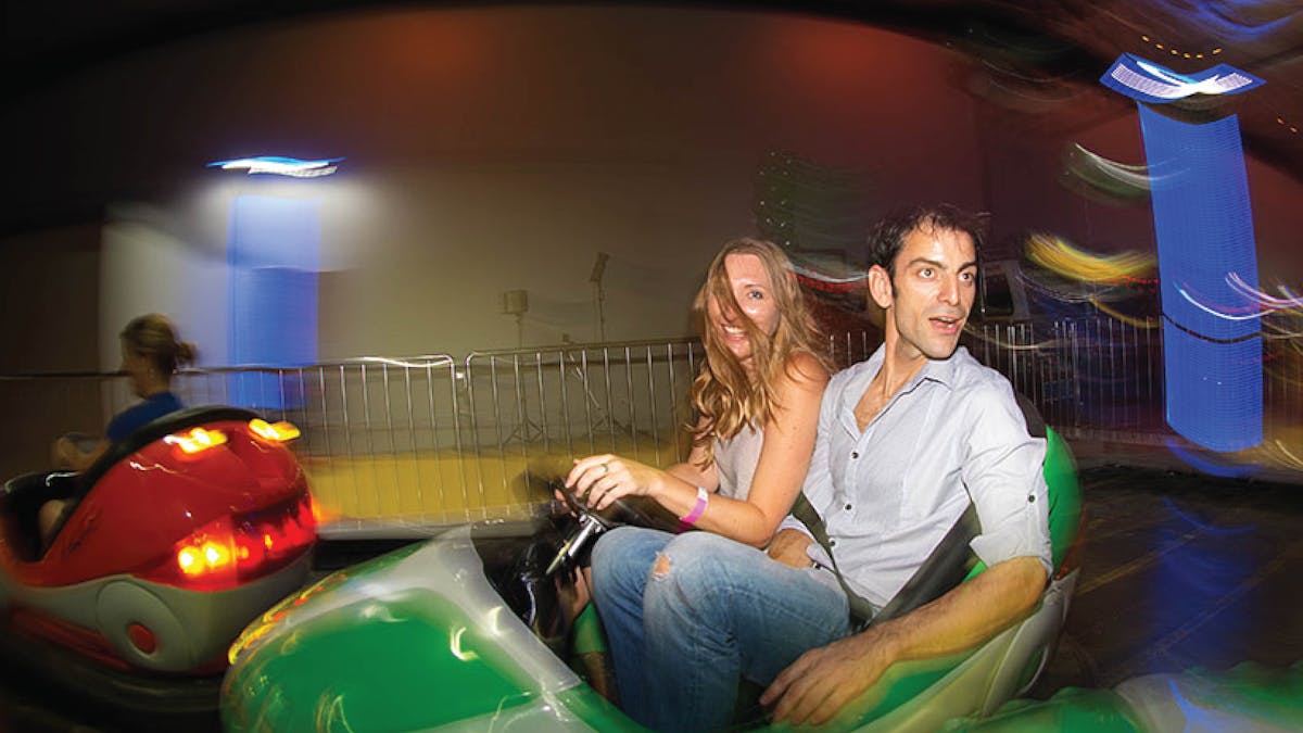 Bumper Cars - Couple