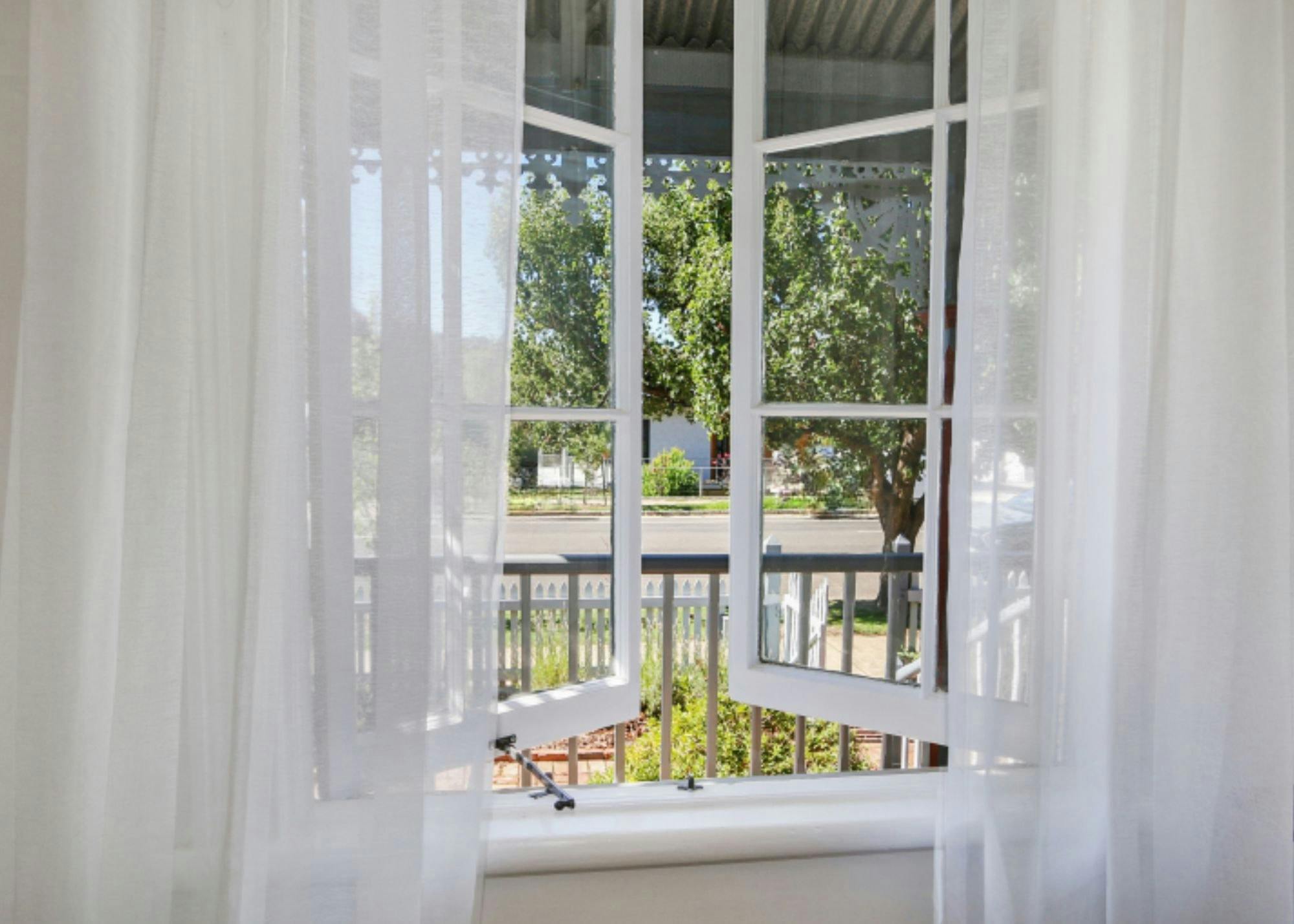 beautiful study room window