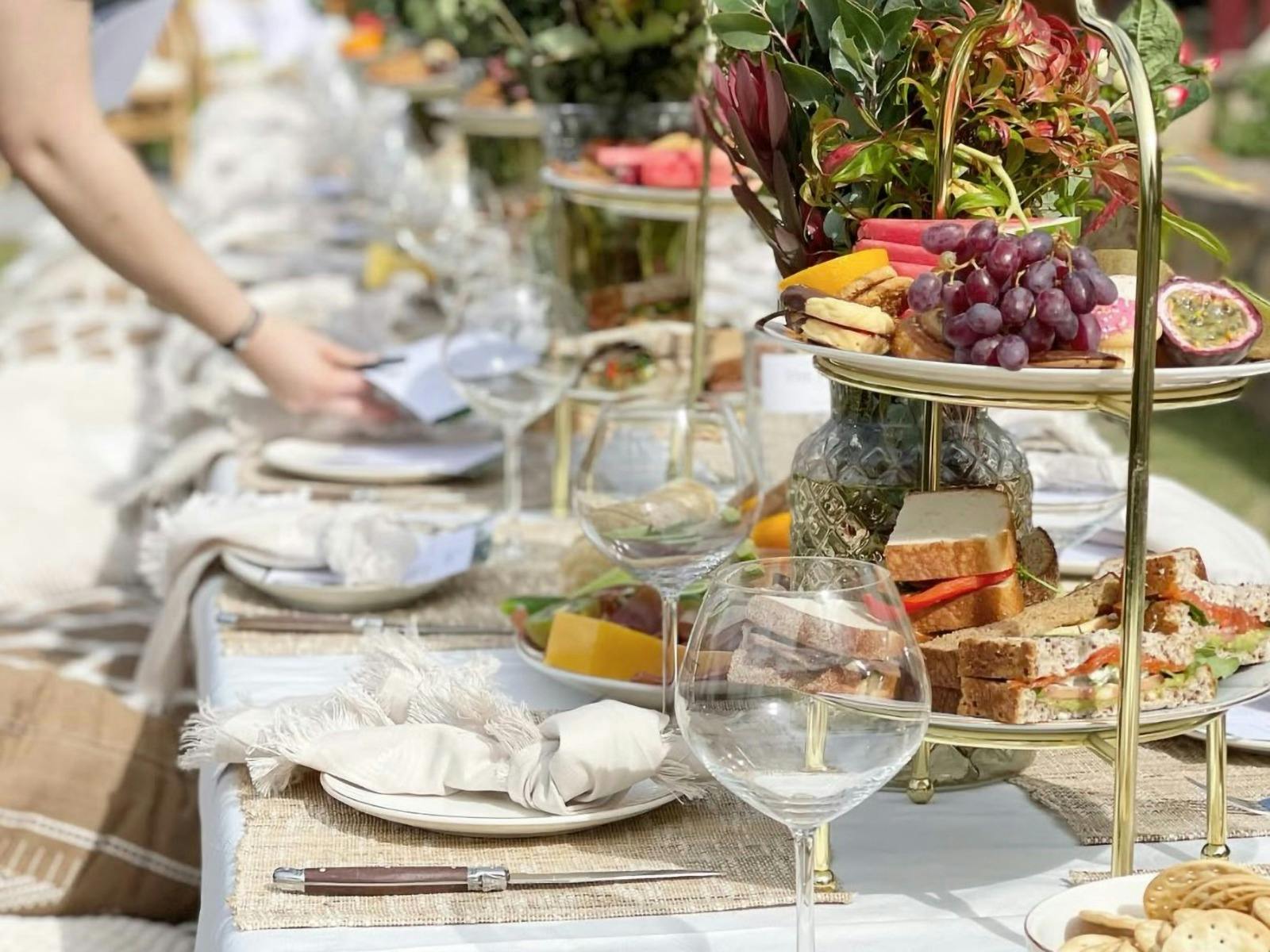 To Dine For Picnics