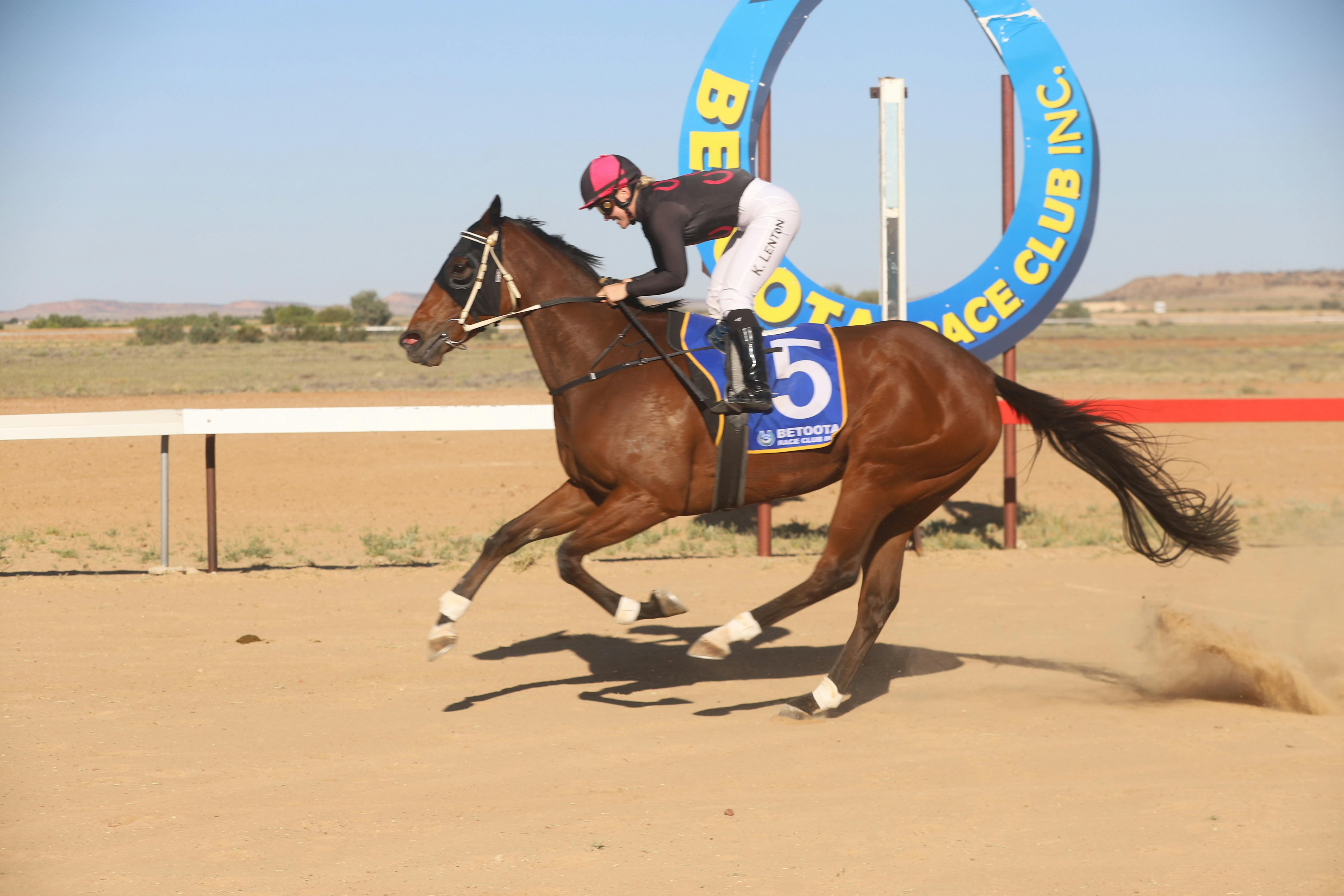 Betoota Races