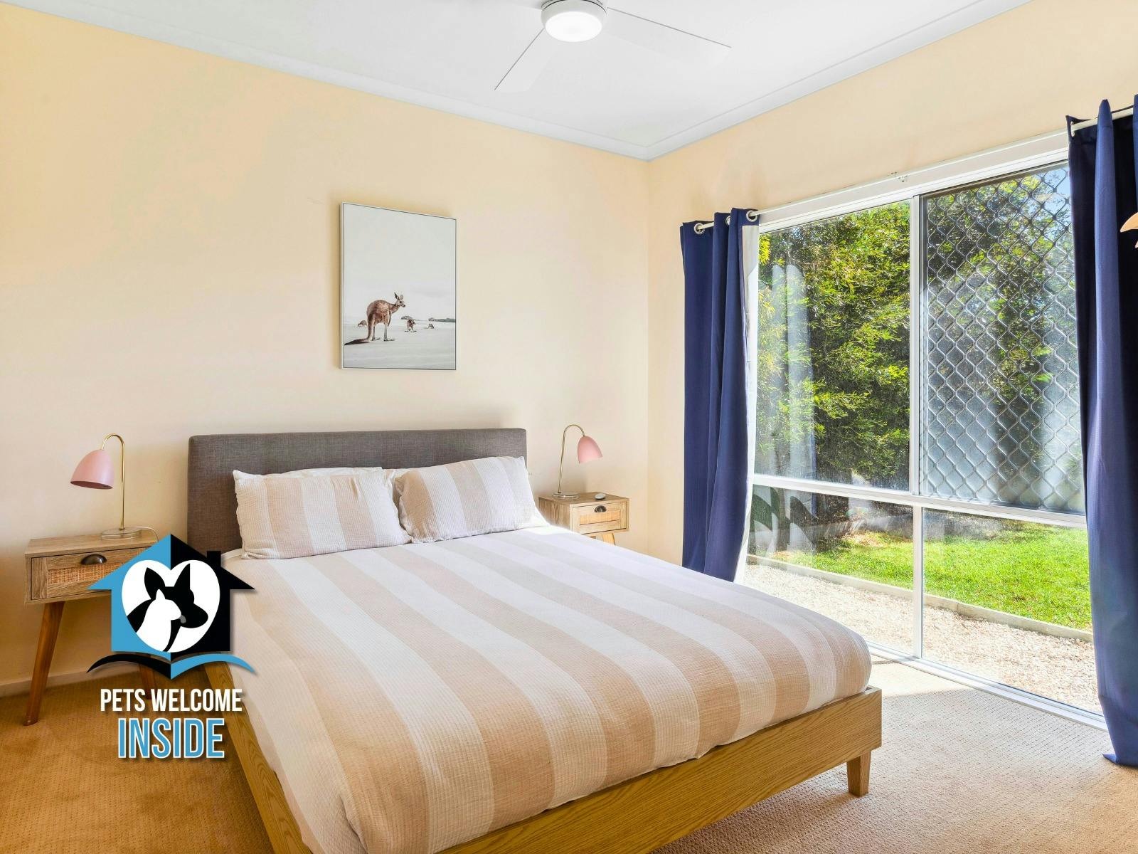 Peaceful Beachside Getaway with Two Living Areas Sleeps Nine