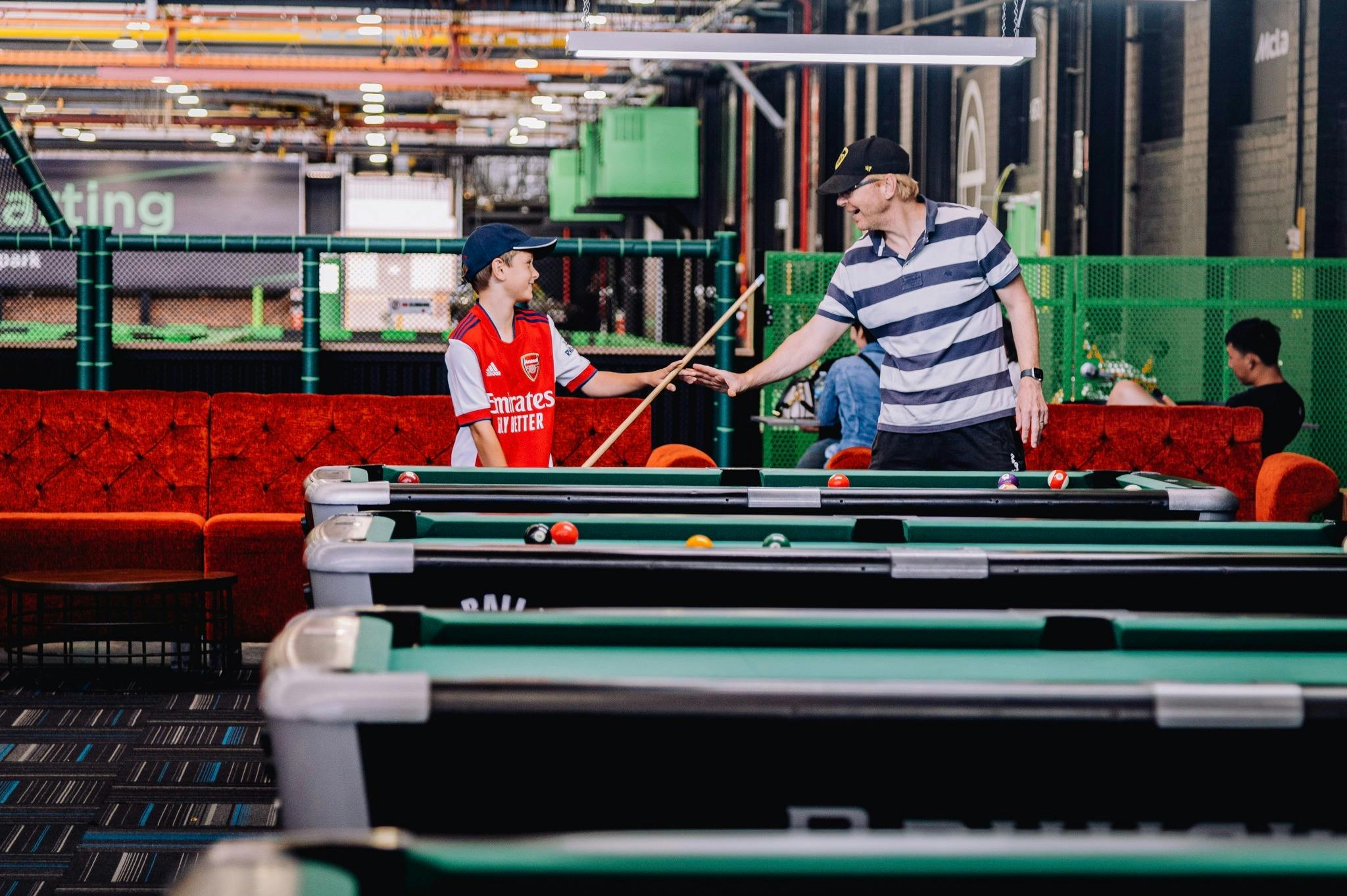 Billardtische in Profigröße im Entertainment Park