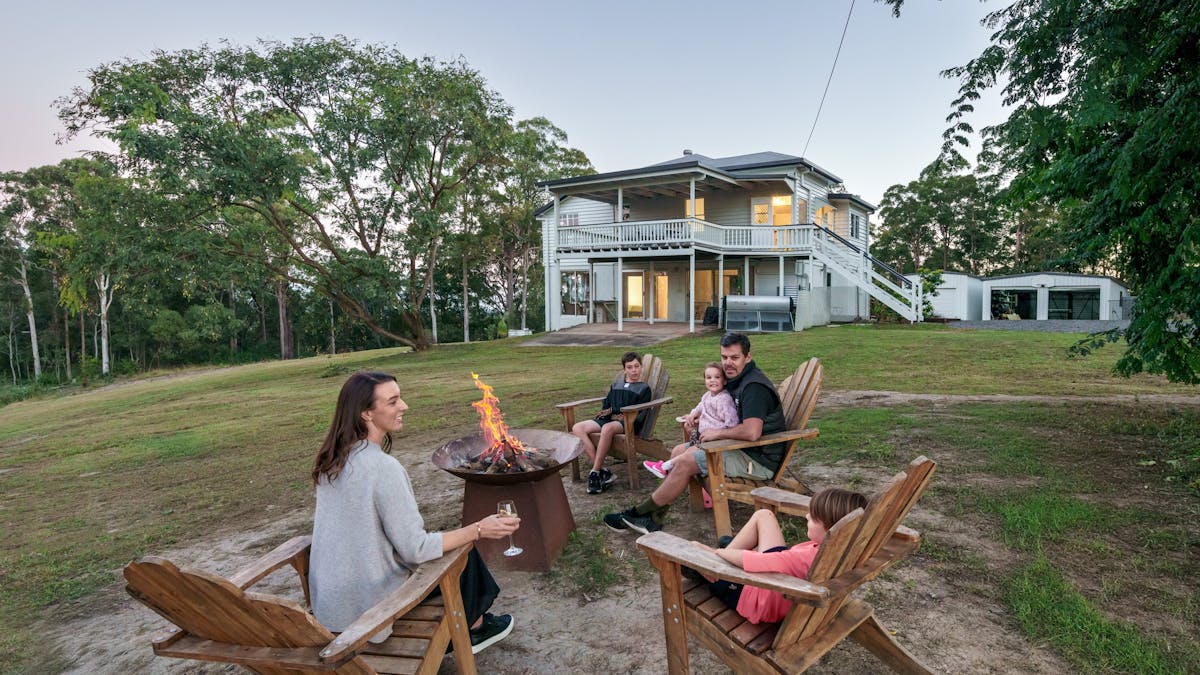 Enjoy night by the firepit surrounded by nature.