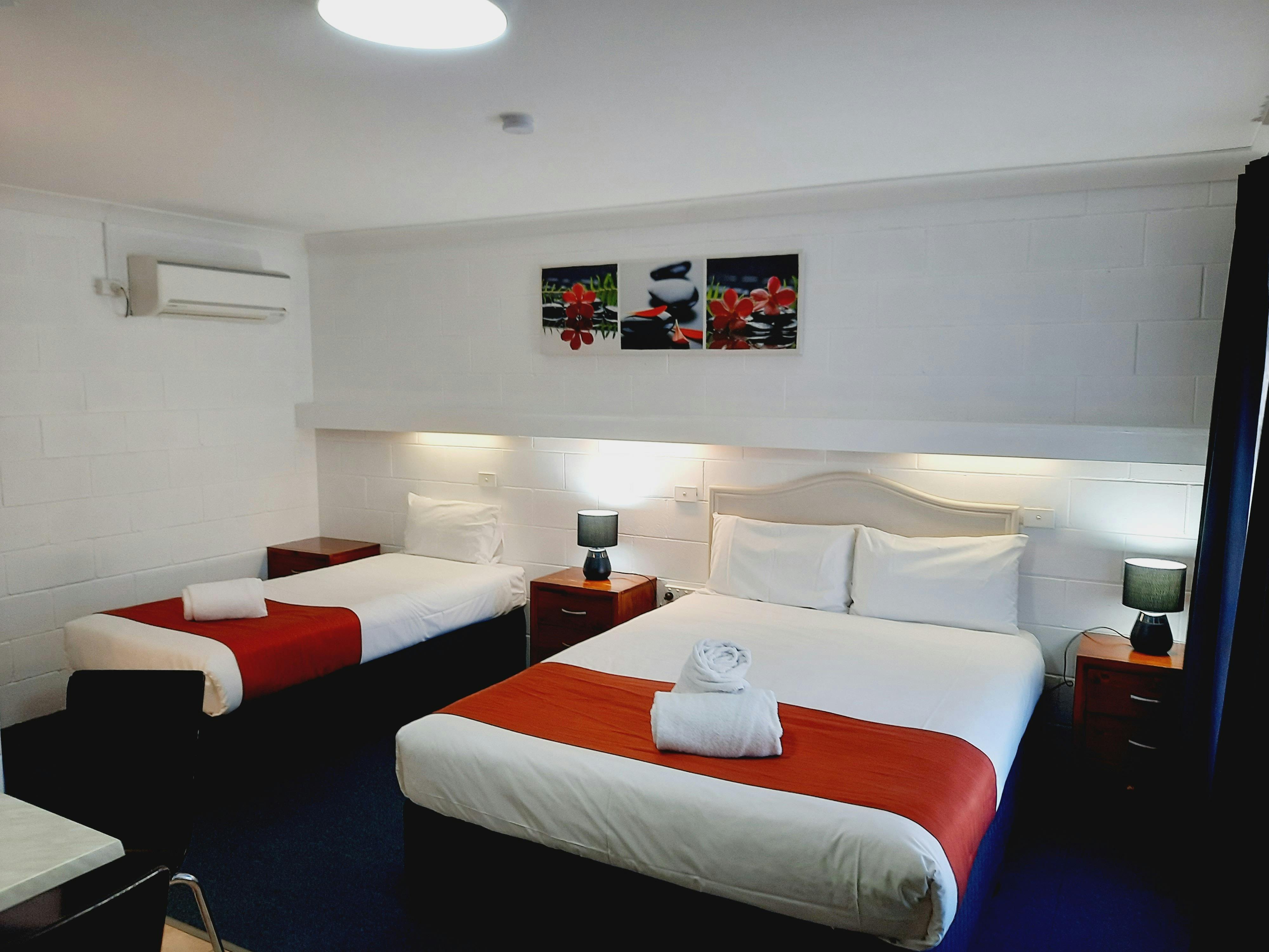 Deluxe Triple Room