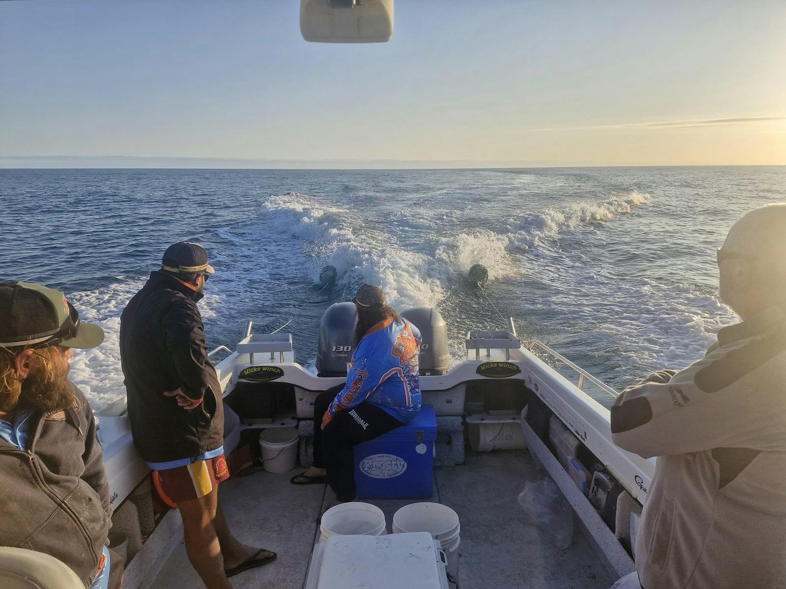 People_Boat