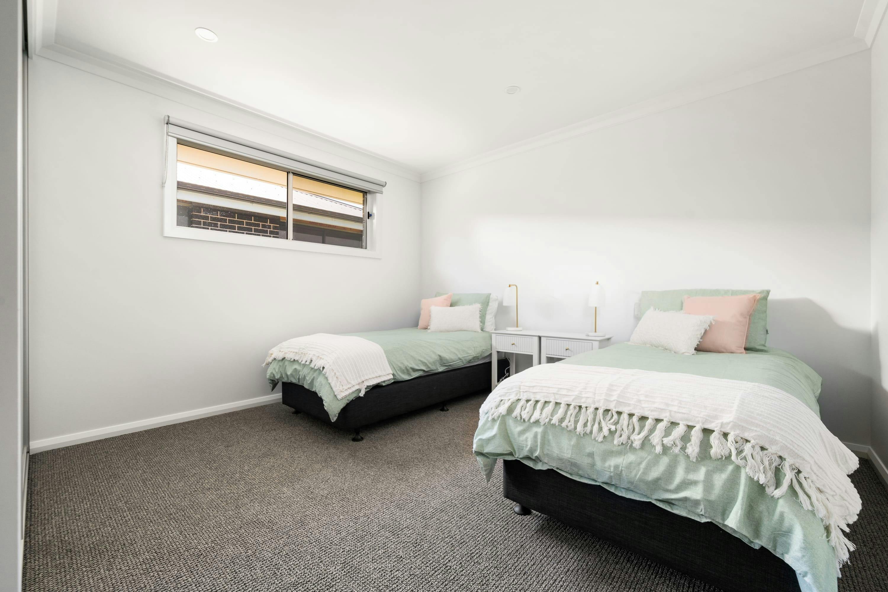 2 Single beds, perfect for kids