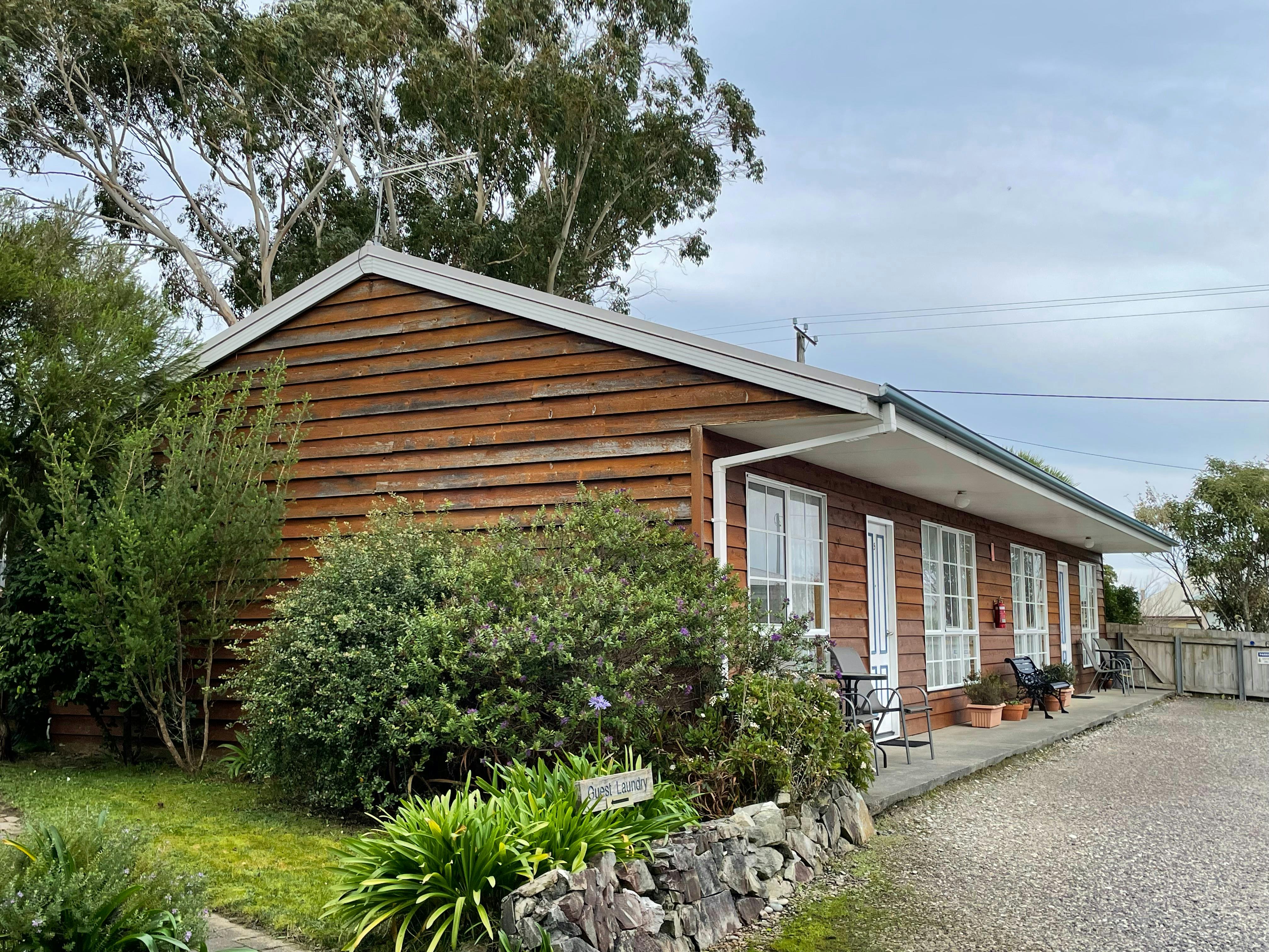 Castaway Holiday Apartments