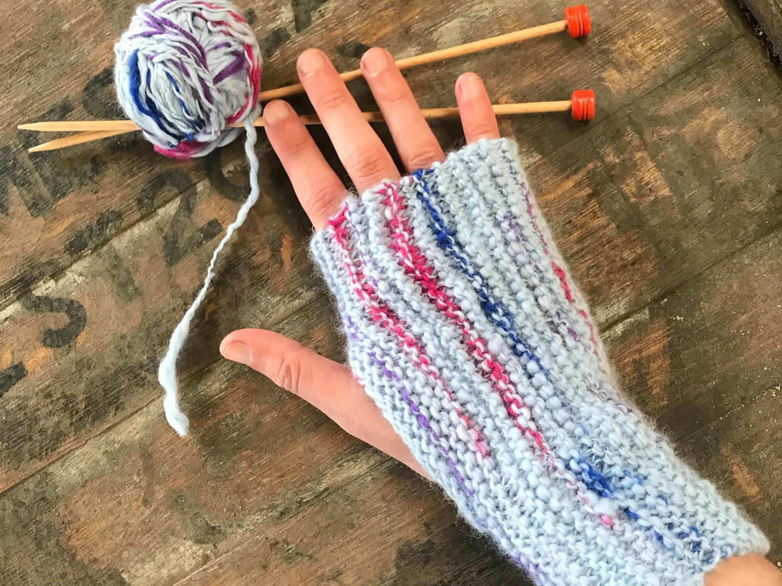 Image for Knit Fingerless Mittens for beginners