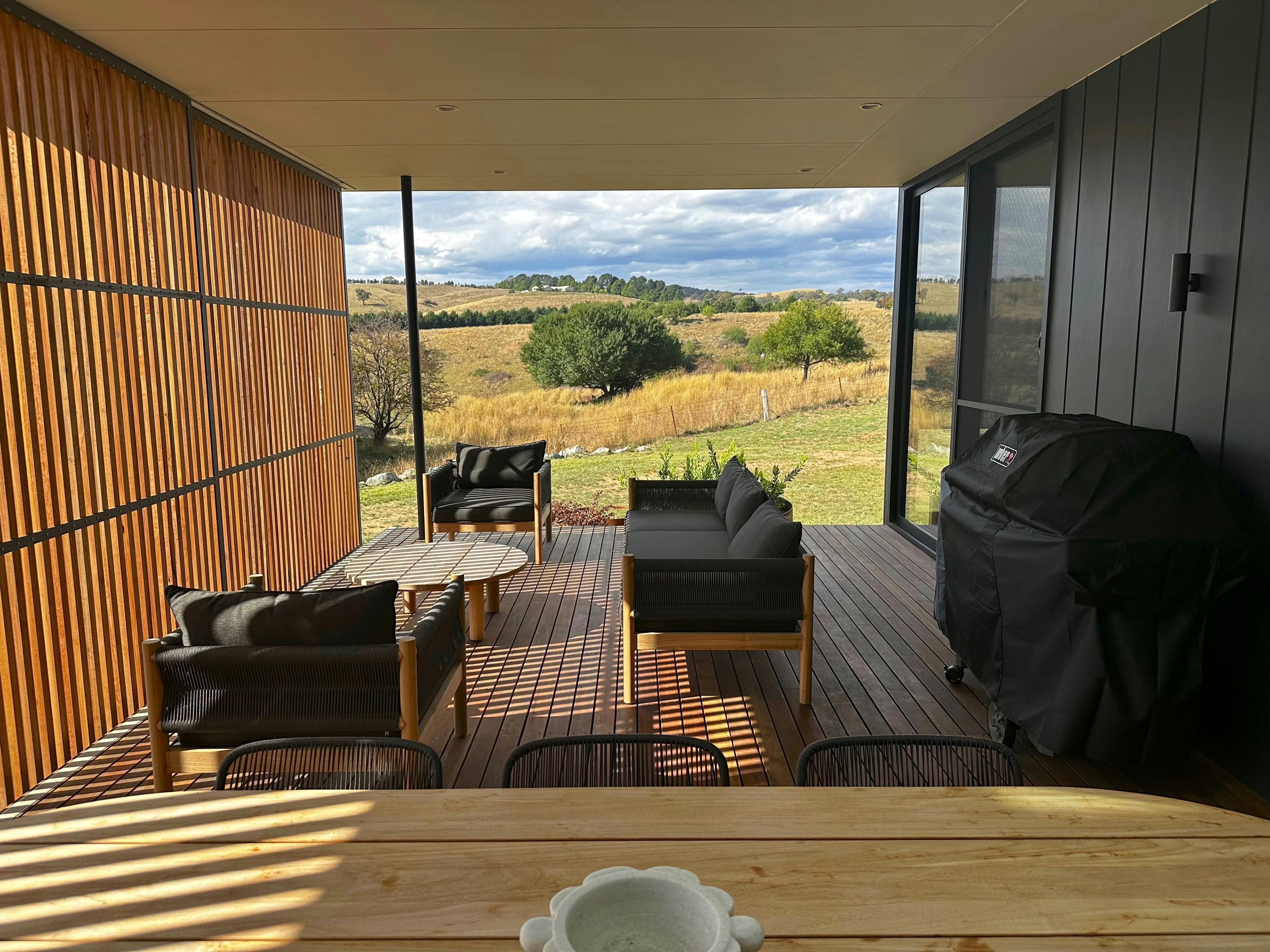 The Horned Cow - Main deck