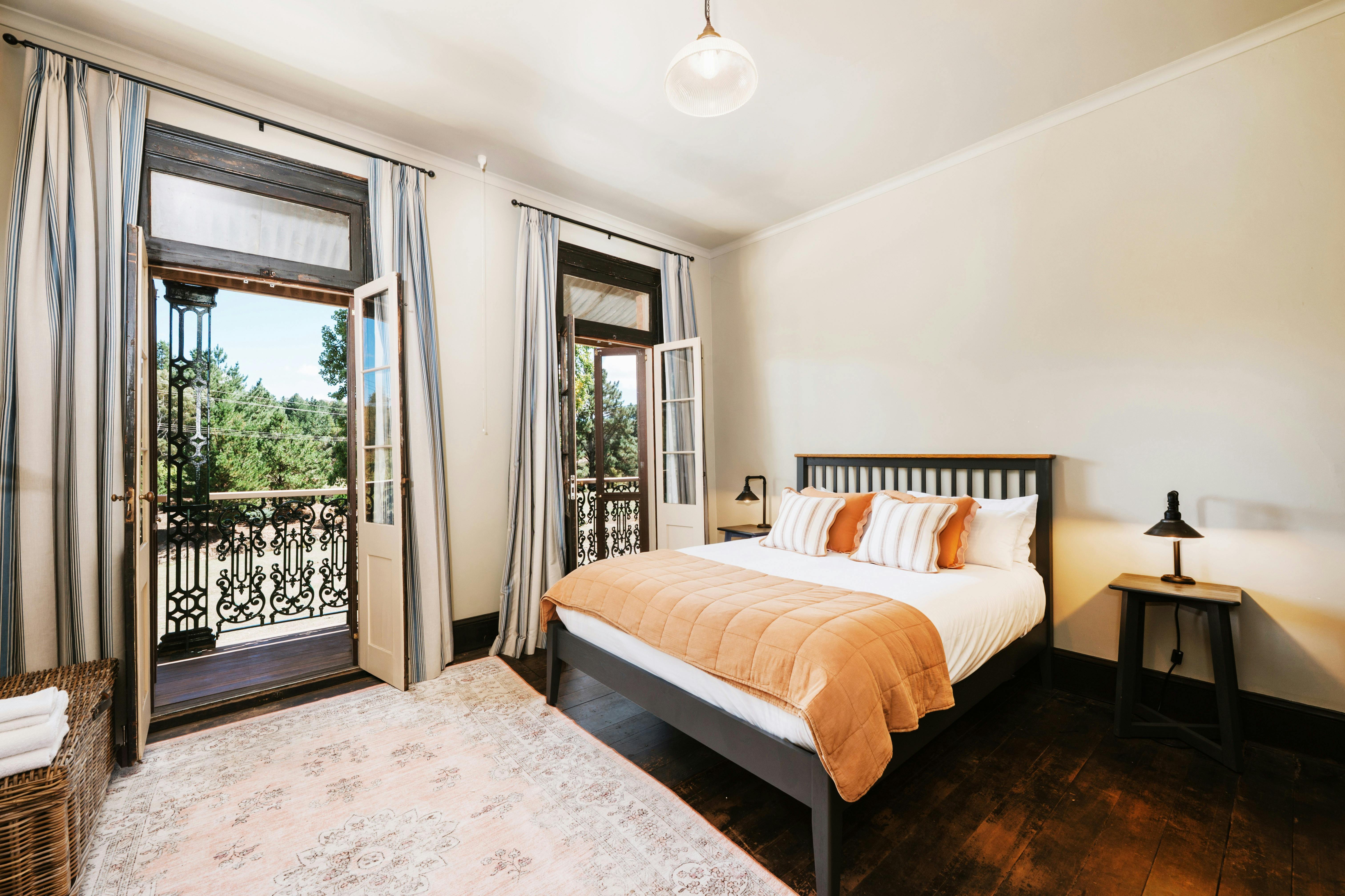 Queen Room with Balcony
