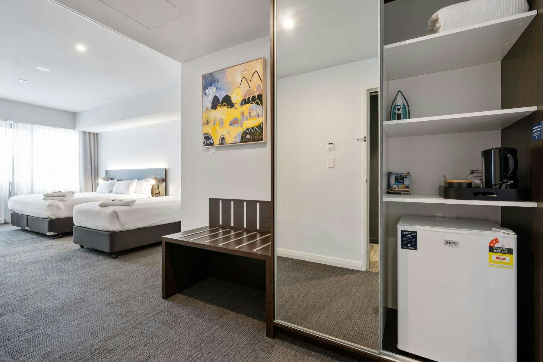 Classic King Studio Triple