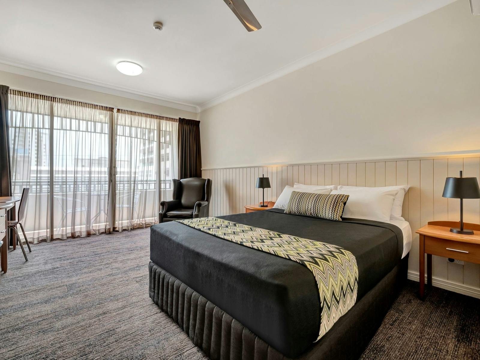 Executive room Queen bed Executive room Queen bed