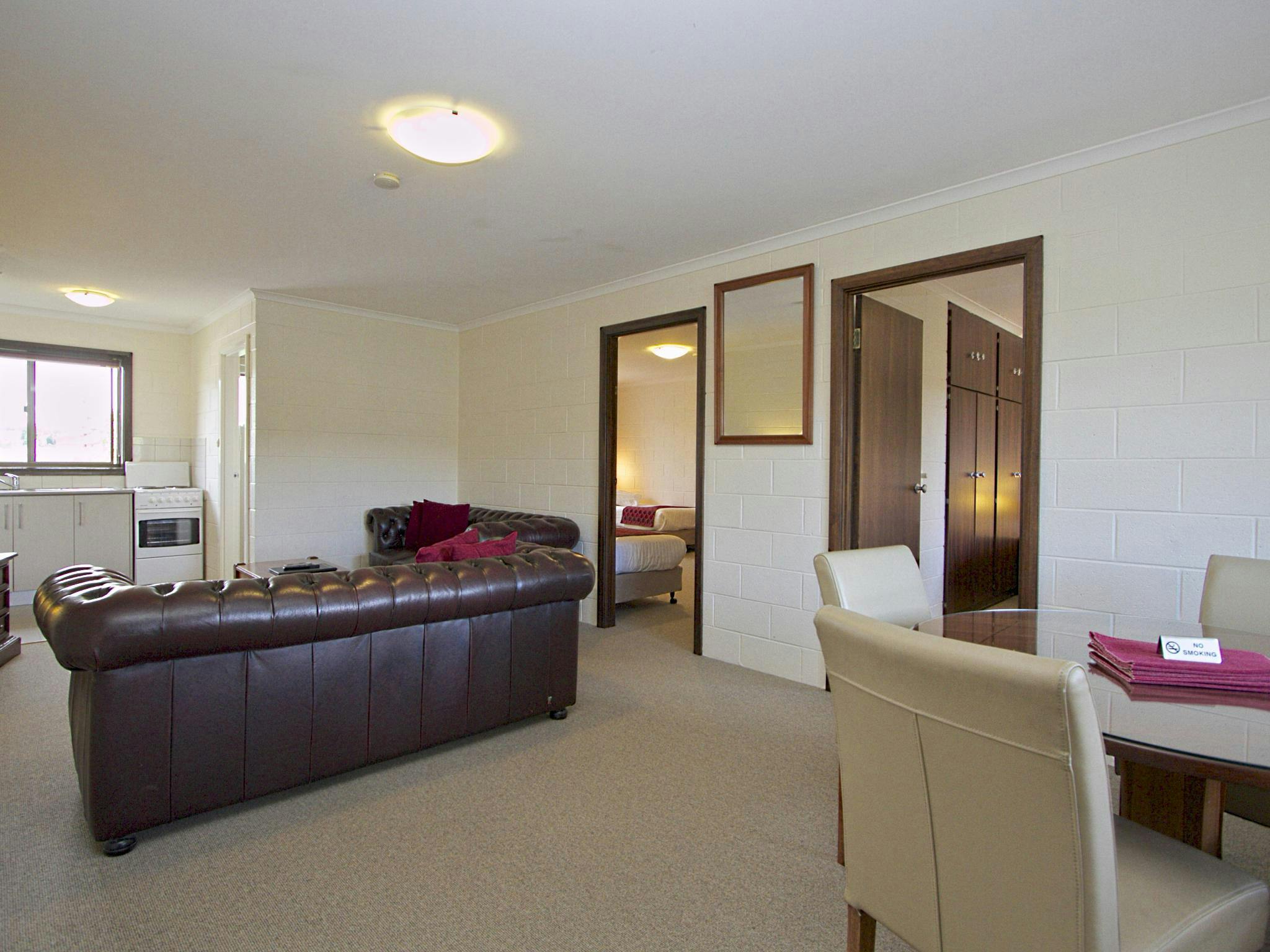 Grosvenor Court Apartments