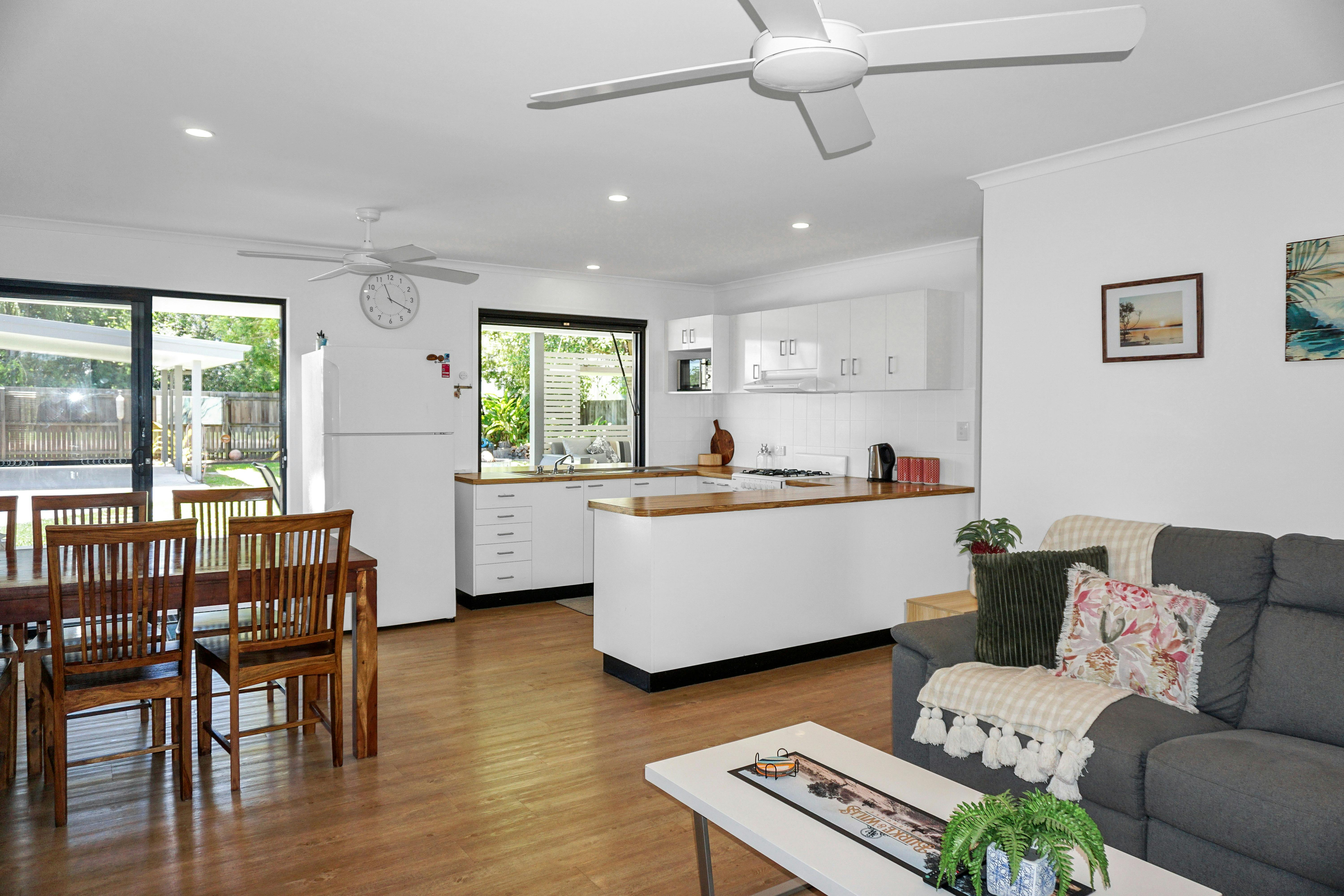 The Crab Shack Holiday Home - Tin Can Bay