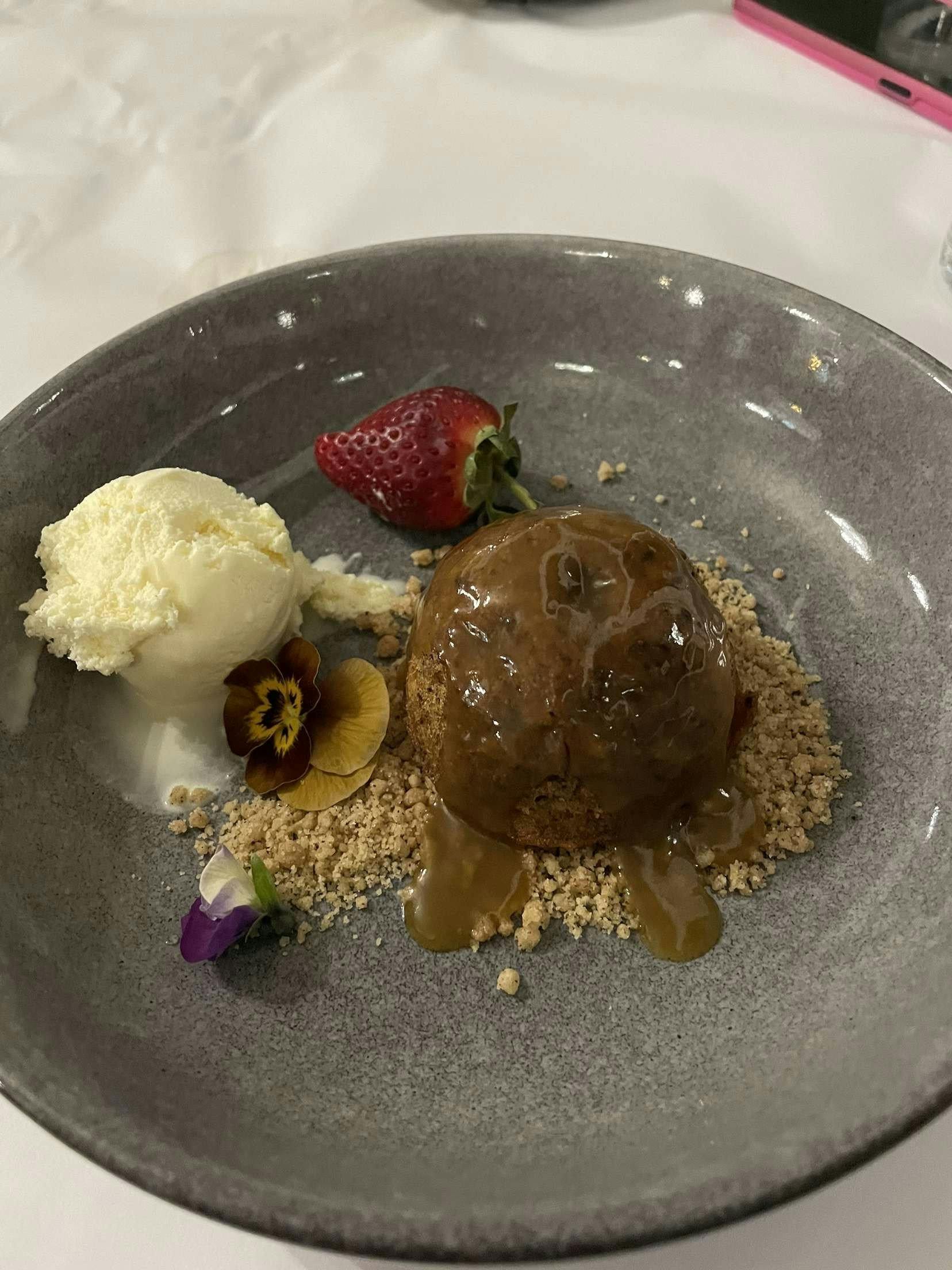 ねっとりデーツプリン