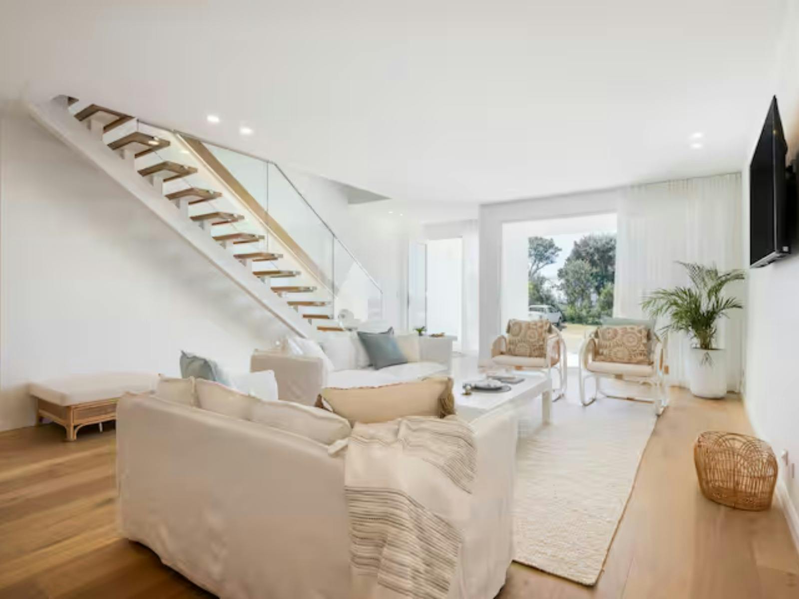 Pure Aqua - Living Room