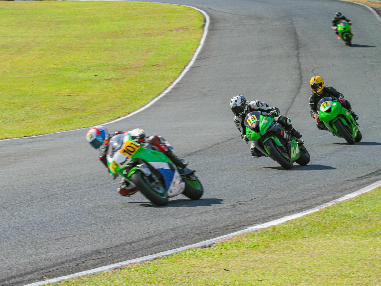 Ride the Lakeside Track Ride the Lakeside Track
