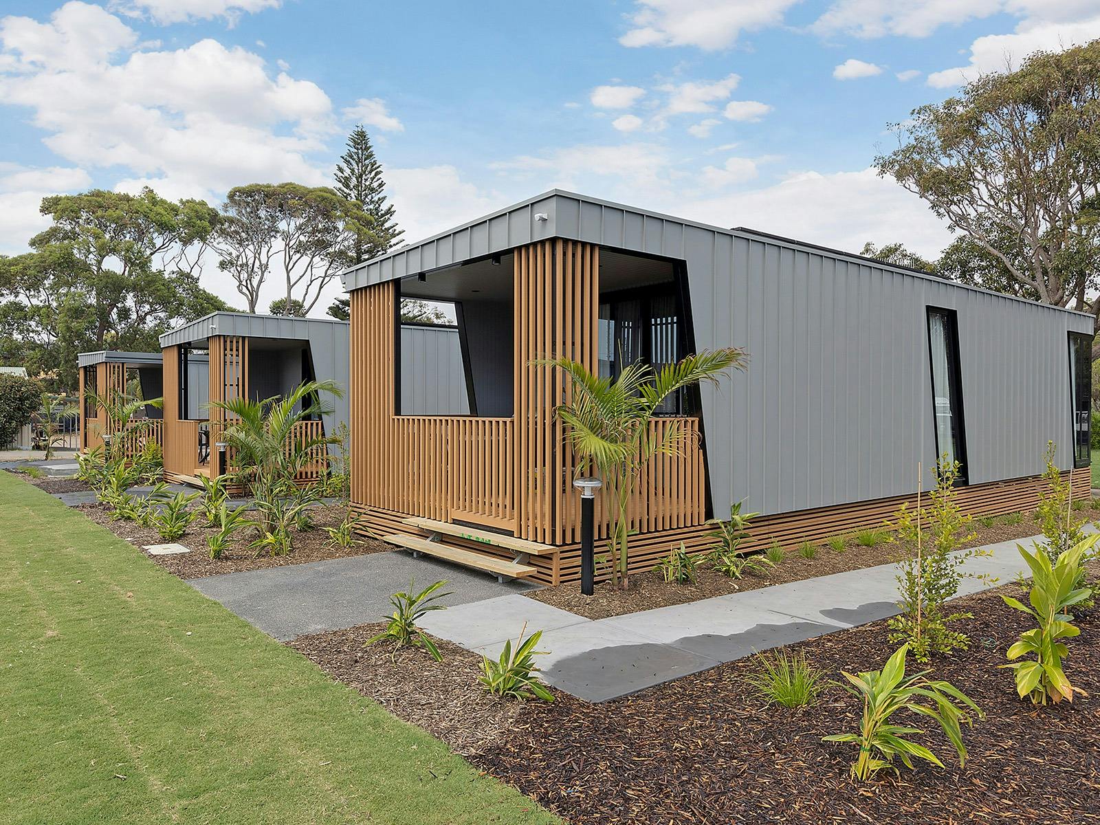 Reflections Hawks Nest - new cabins