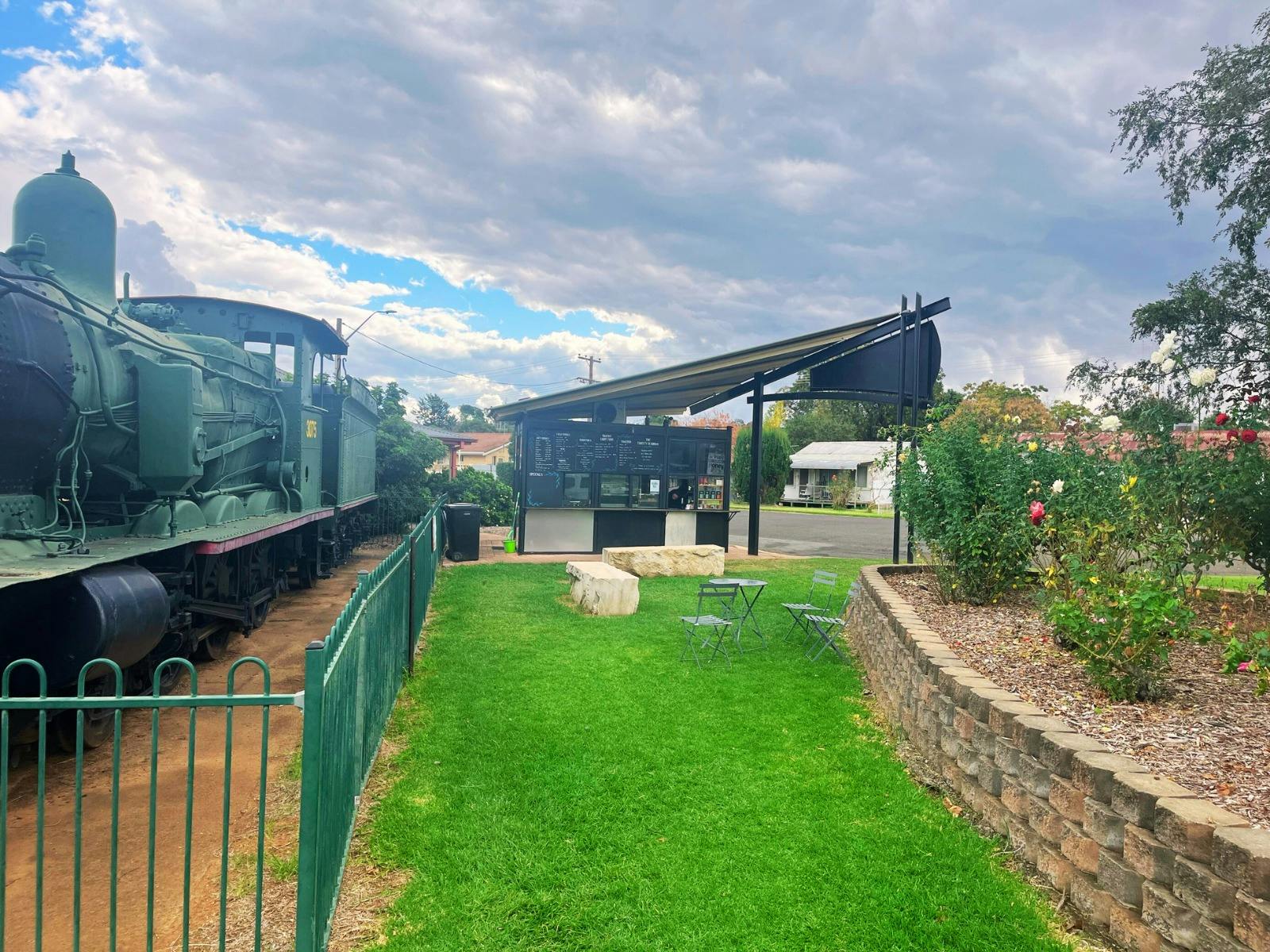 Parkes coffee shop outdoor area