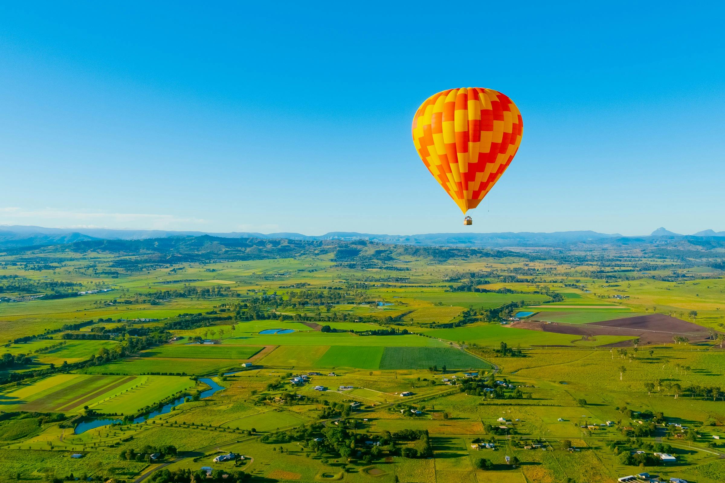 Gold Coast Hot Air Ballooning and O’Reilly’s Vineyard Breakfast