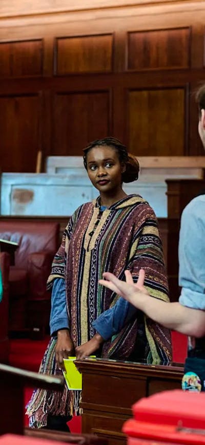 A tour group in the chambers