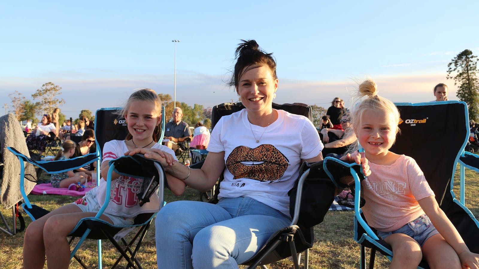 Local family enjoying a picnic at Cinema Under the Stars Maitland 2020