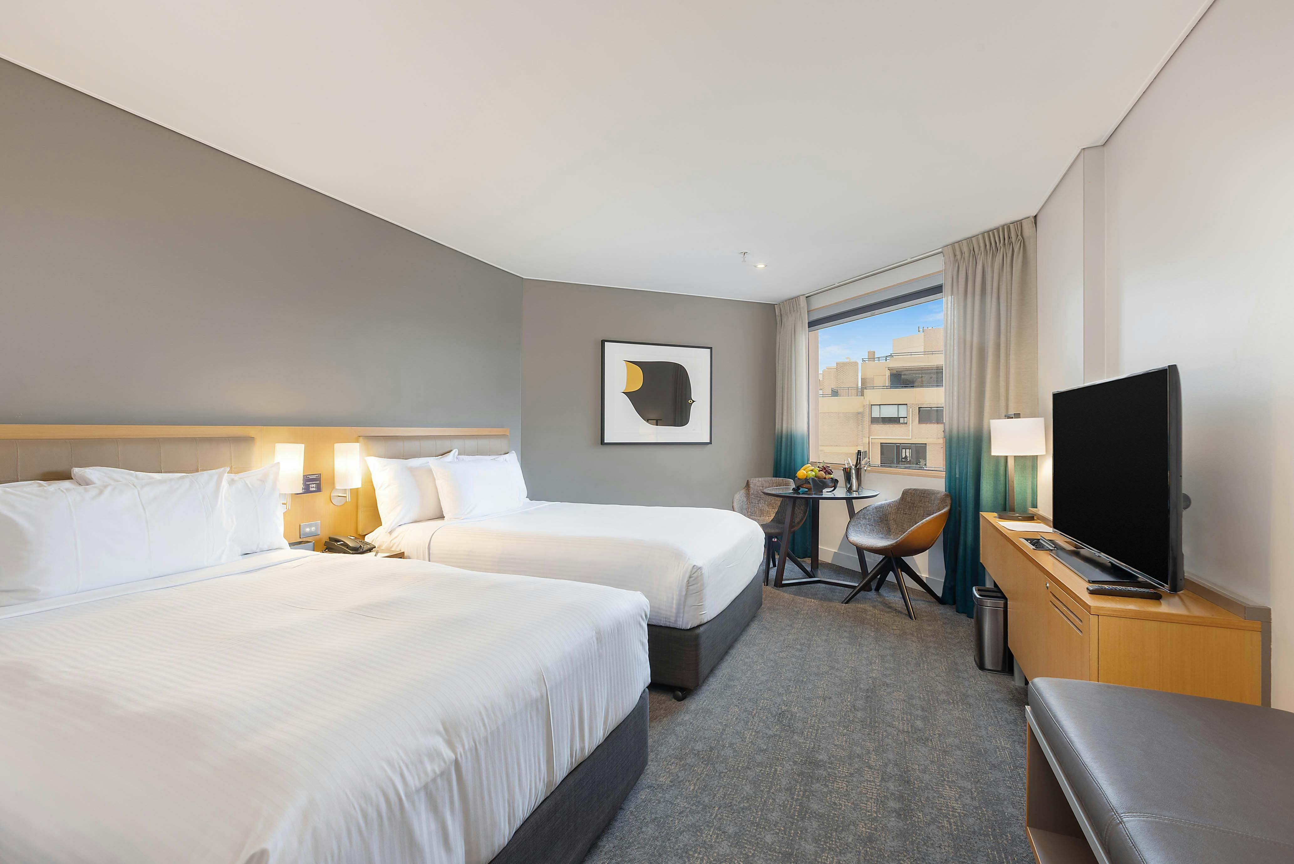 スーペリア ピアモントビュールーム、クイーンベッド2台