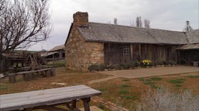Early Settlers Hut
