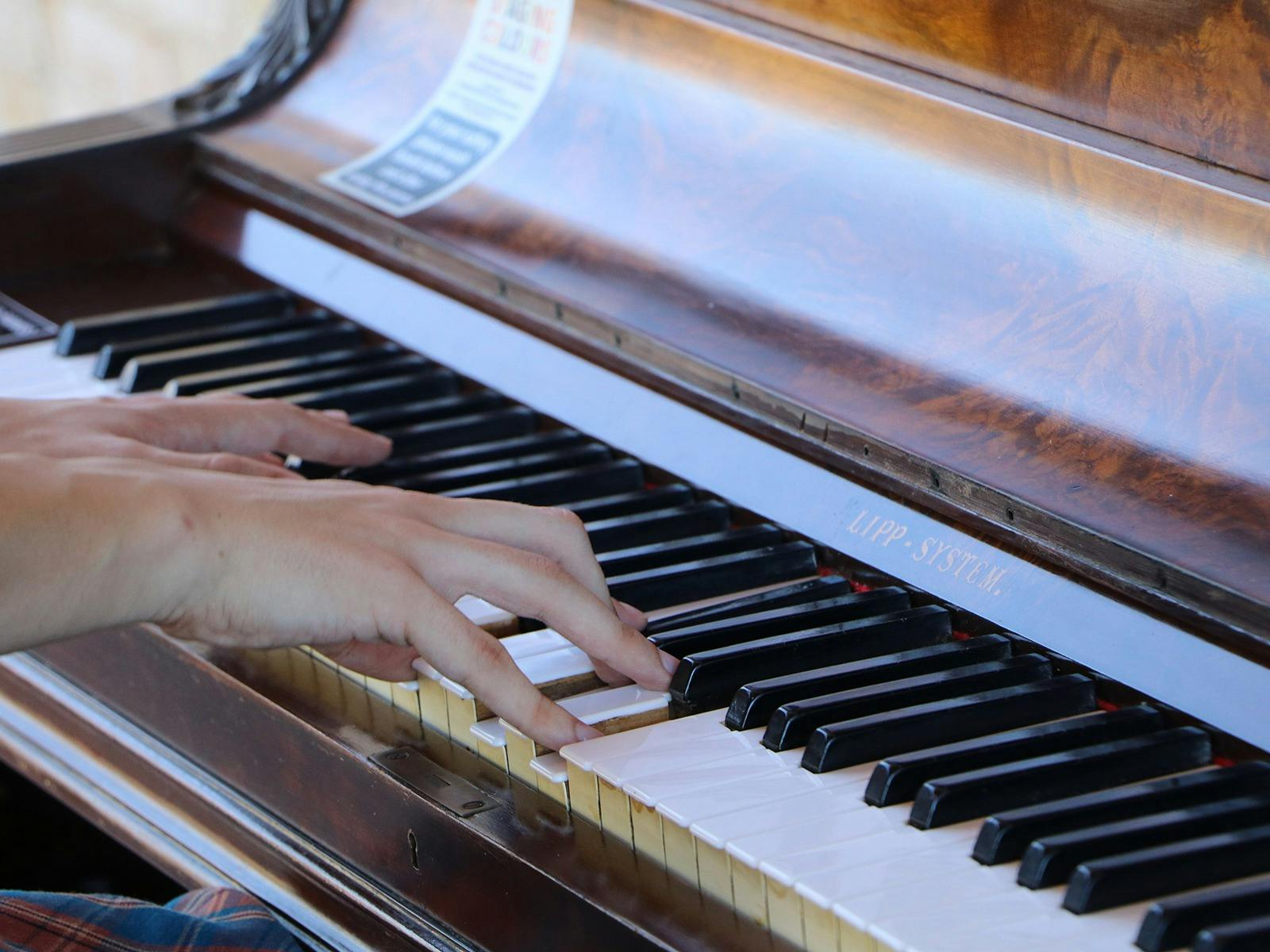 Staging Colours at The Levee