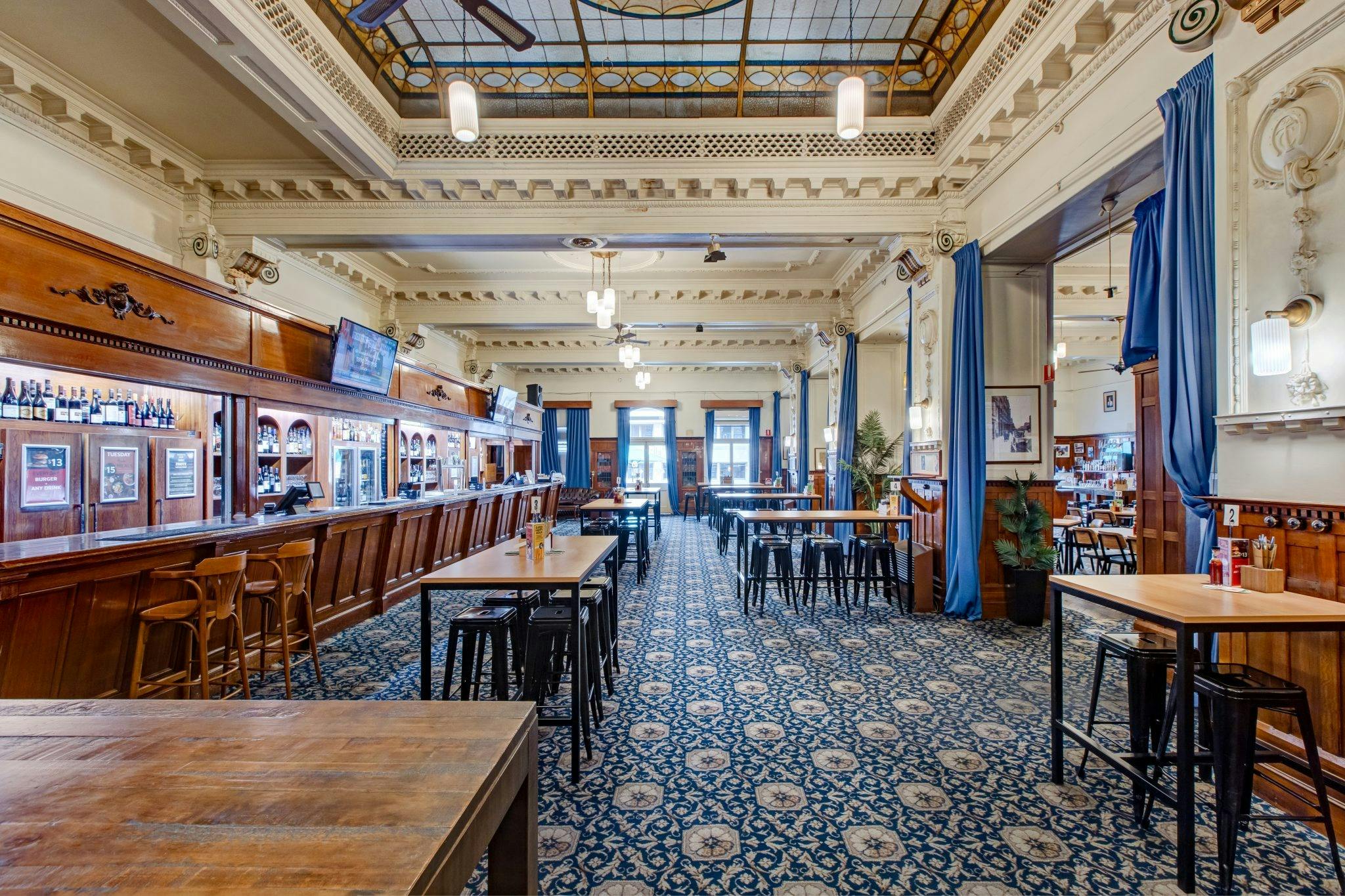 Harry's Bar & The Tattersalls