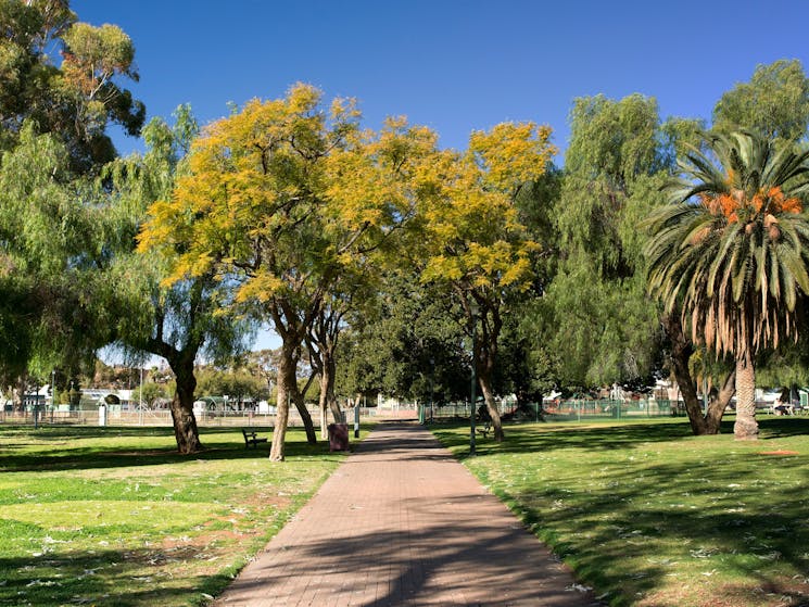 Sturt Park is just across the road, the perfect spot for a picnic