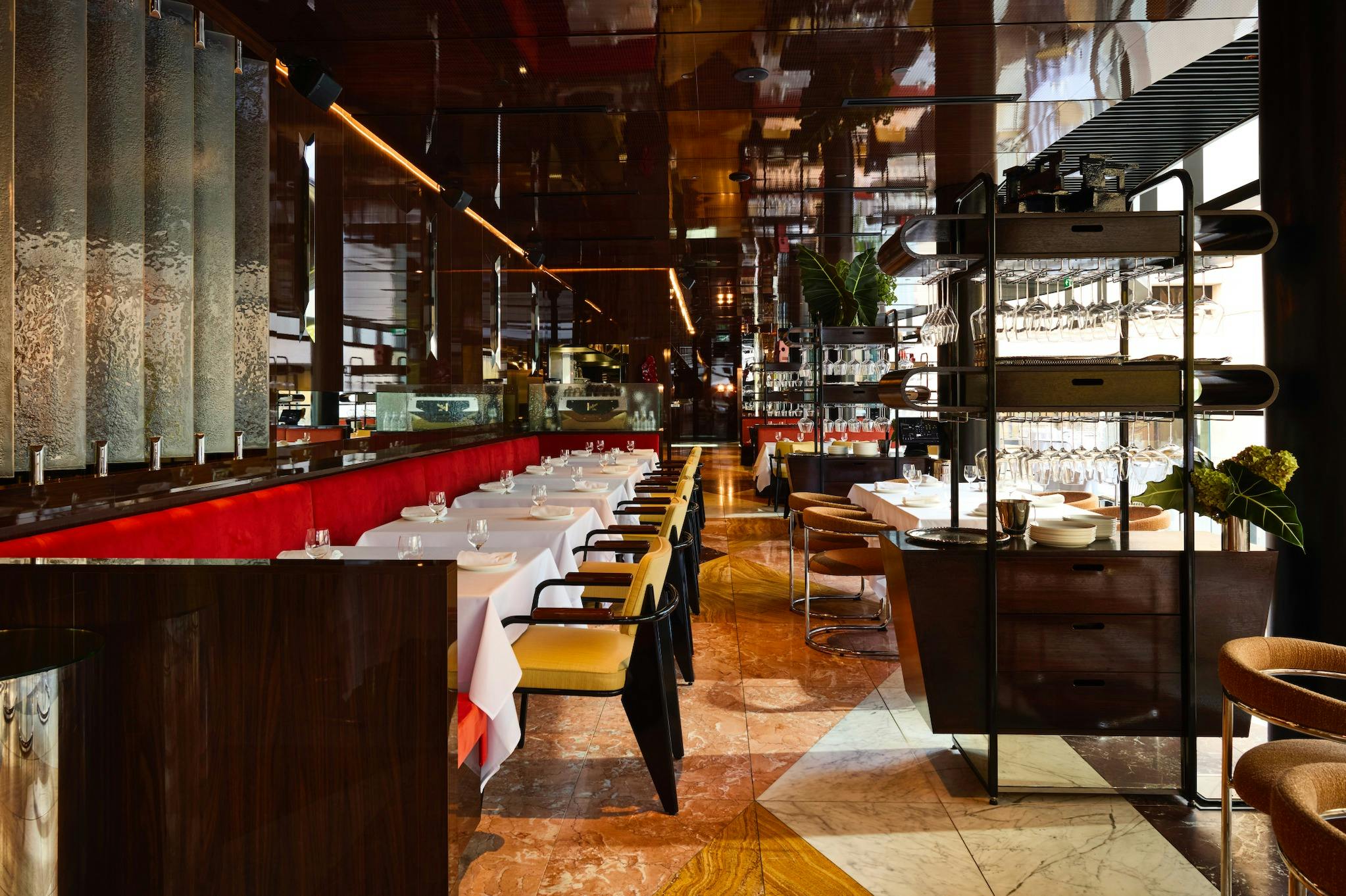 インターナショナルのグリル