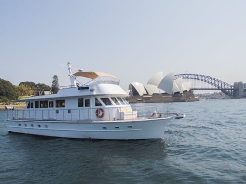 Silver Spirit - Classic Boat Charters