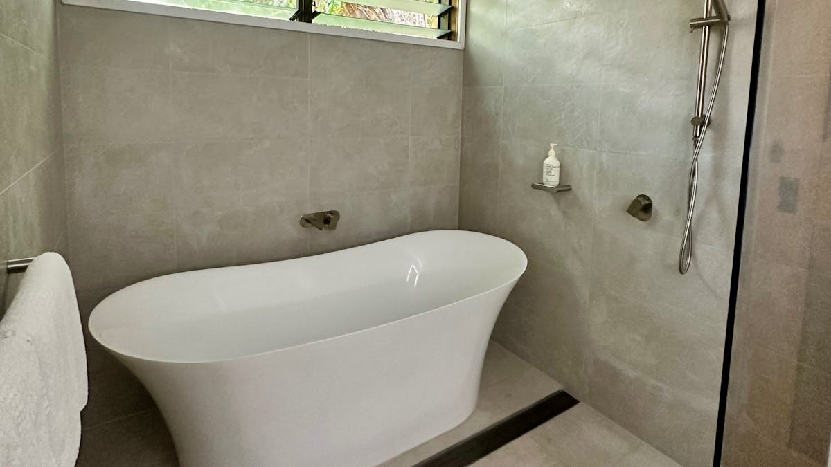 New renovations led bathroom 2 bed 1 bath